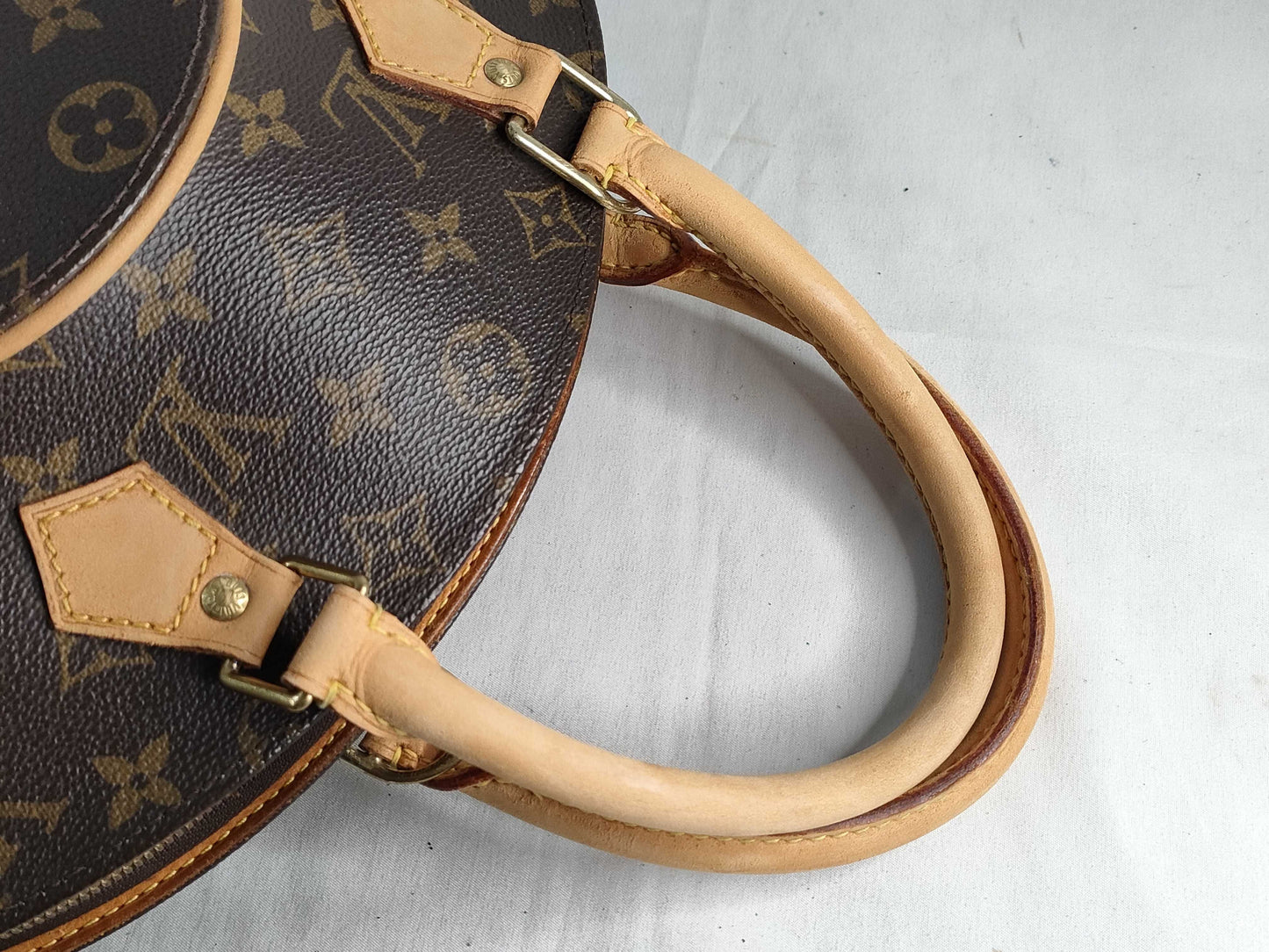LOUIS VUITTON Monogram Ellipse Handbag