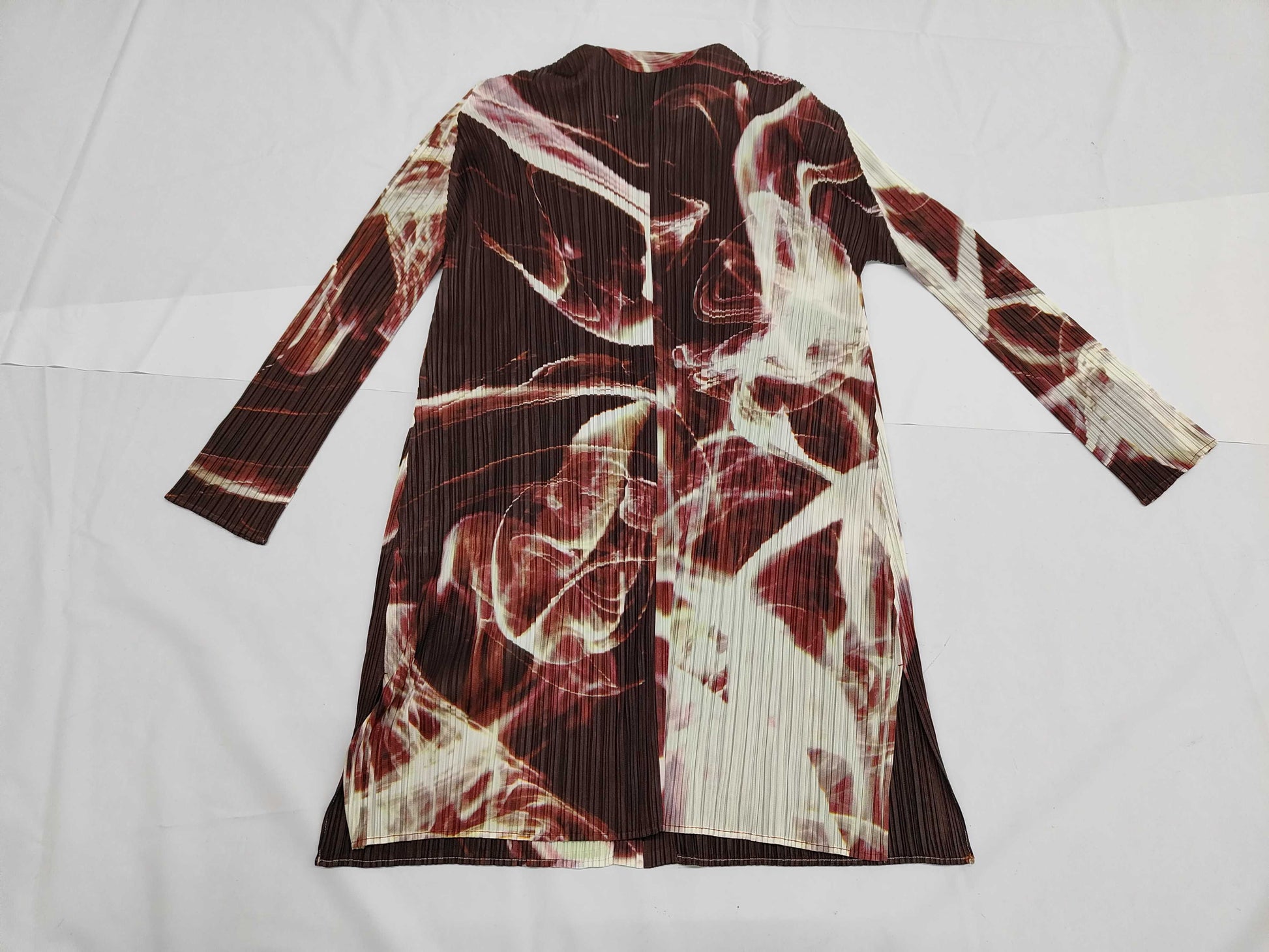 ISSEY MIYAKE Pleats Please all-over print dress