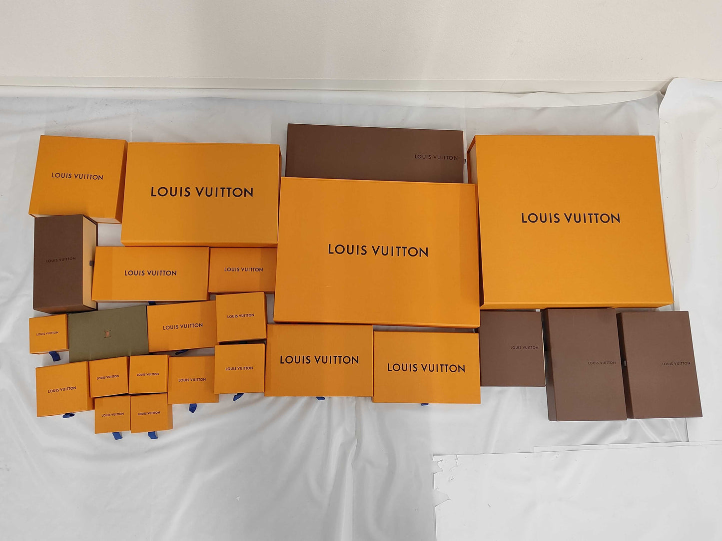 LOUIS VUITTON Empty Boxes, 22 Boxes 