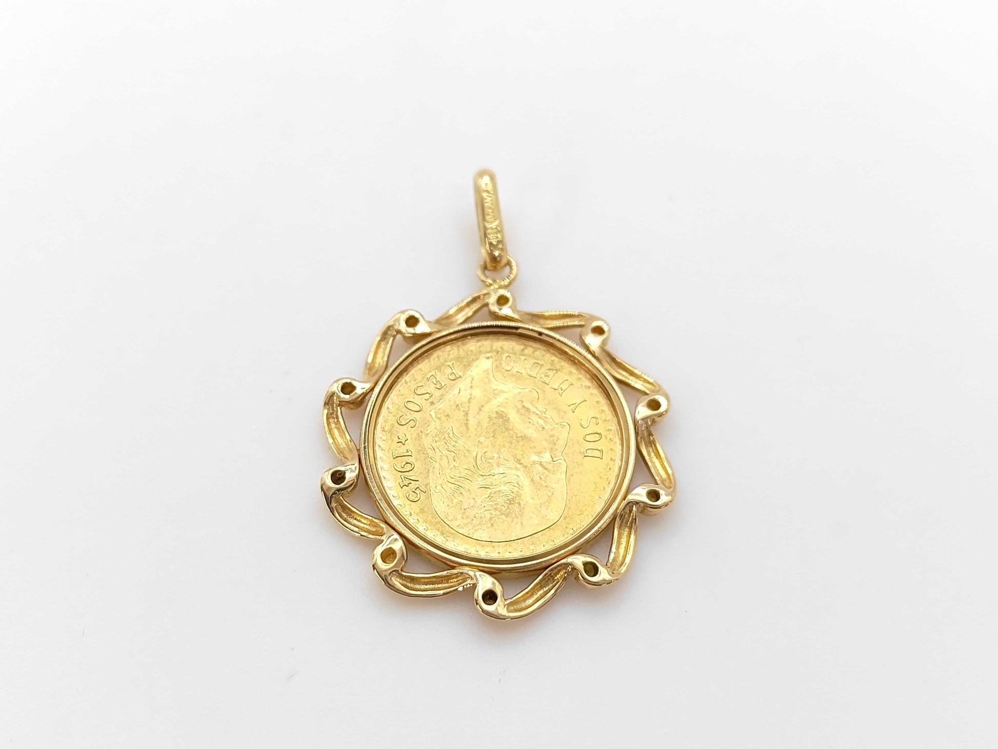 Mexican 2.5 Peso Gold Coin, 21.6K/18K, 3.8g Pendant Top 