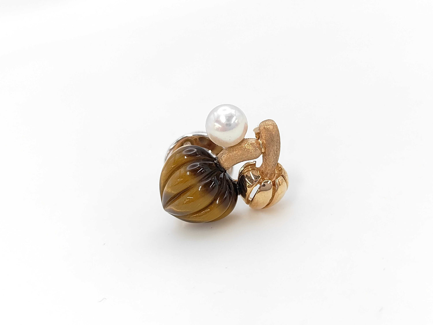 MIKIMOTO Colored Pearl, Diameter: Approx. 5.4mm, 18K Gold, 3.7g, Tie Clip/Cufflinks 