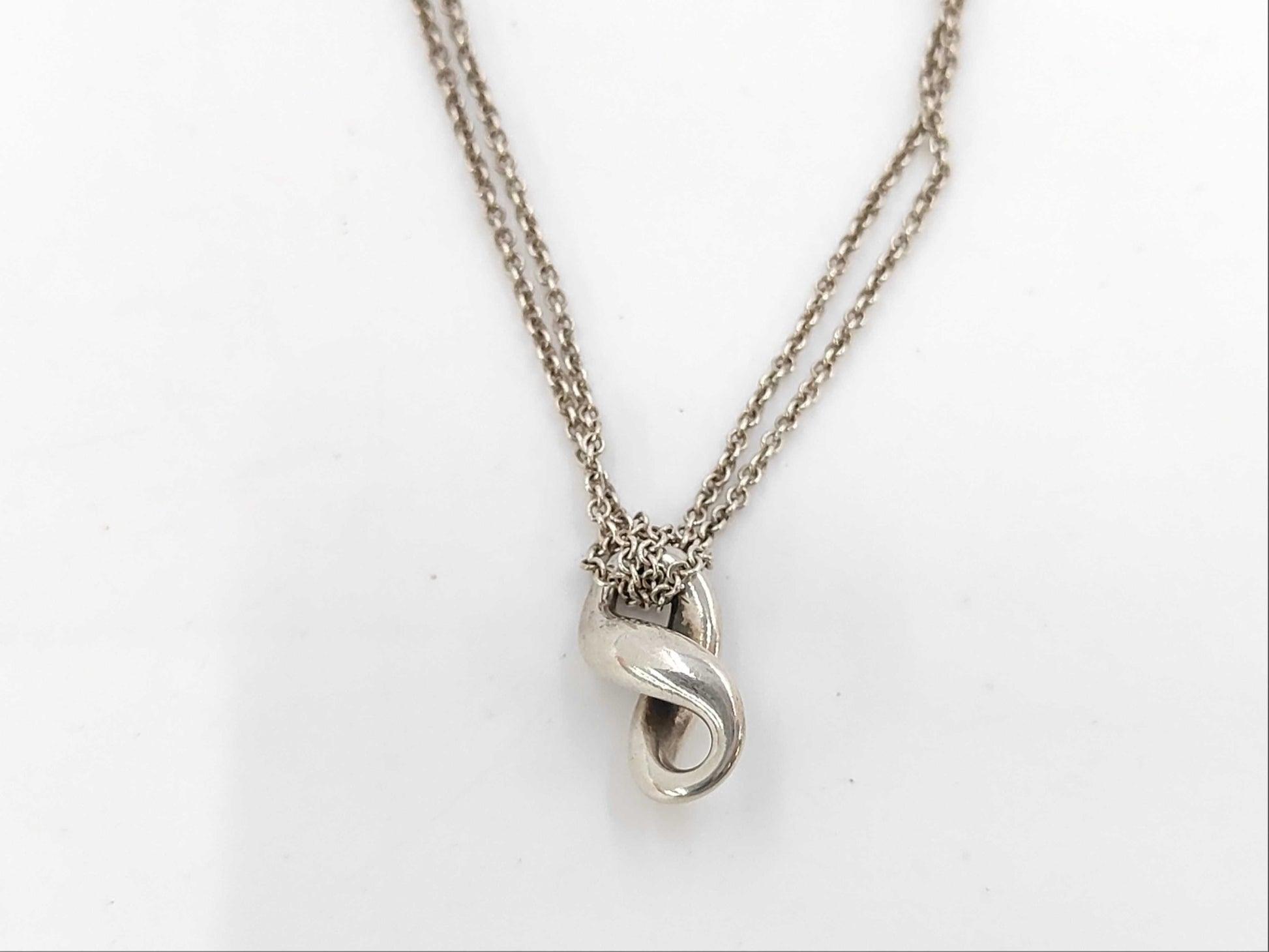 Tiffany & Co. Tiffany Infinity 925 Necklace