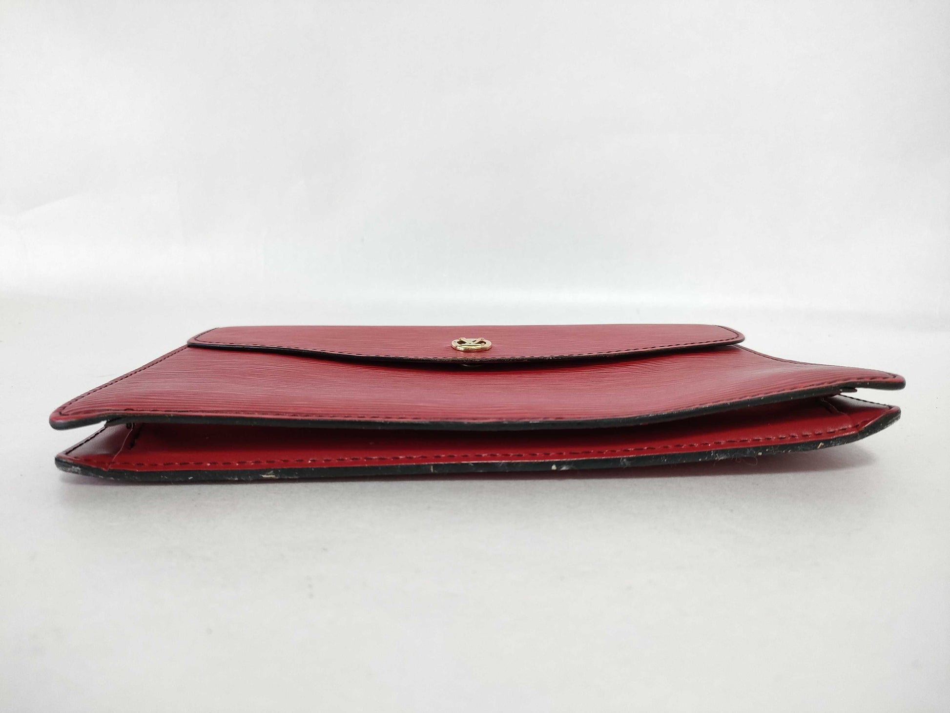 LOUIS VUITTON Epi Montaigne 23 Clutch Bag M52667