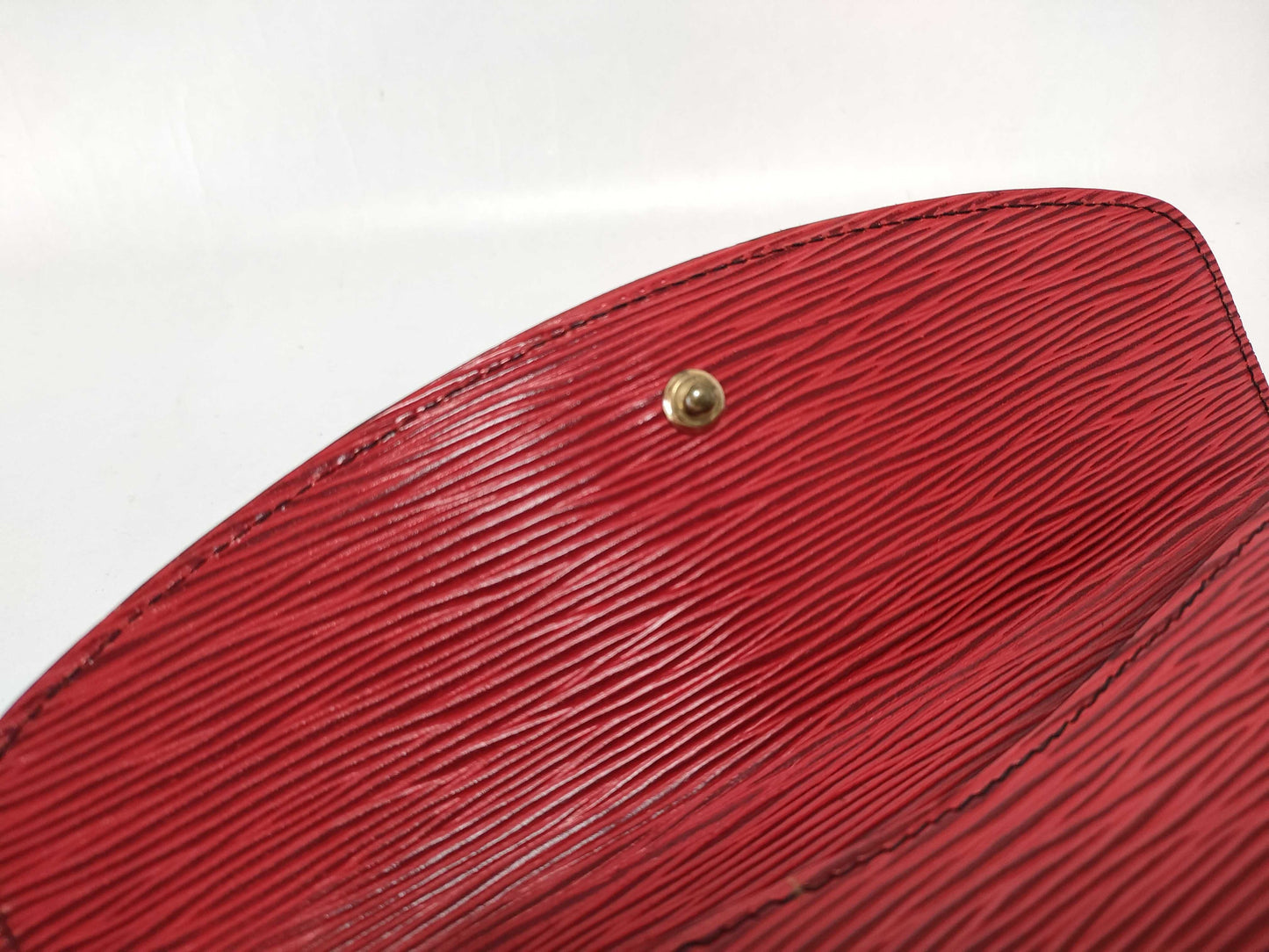 LOUIS VUITTON Epi Montaigne 23 Clutch Bag M52667