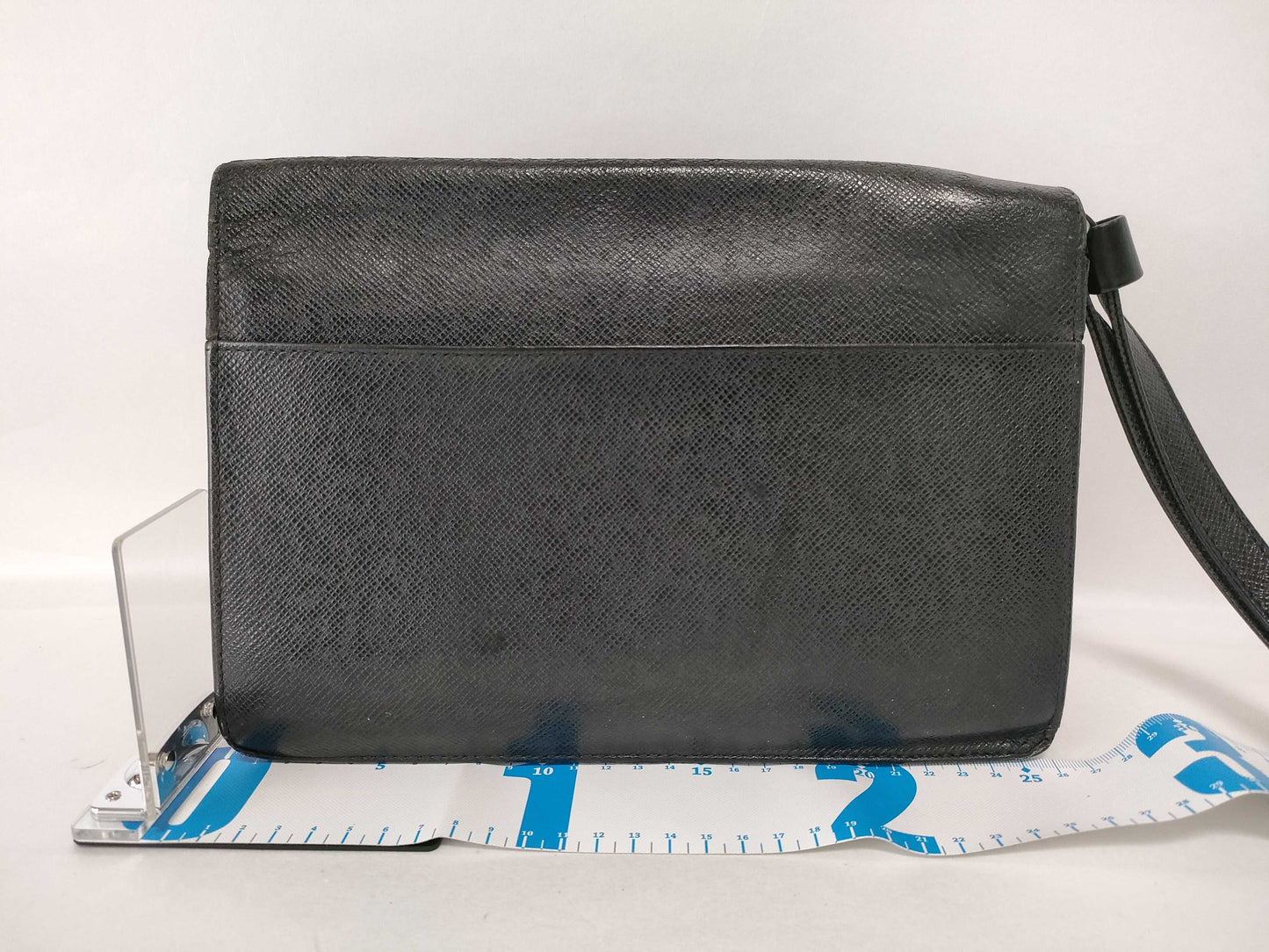 LOUIS VUITTON Taiga Louis Vuitton Clutch Bag Taiga CA0055 Selenga Second Bag