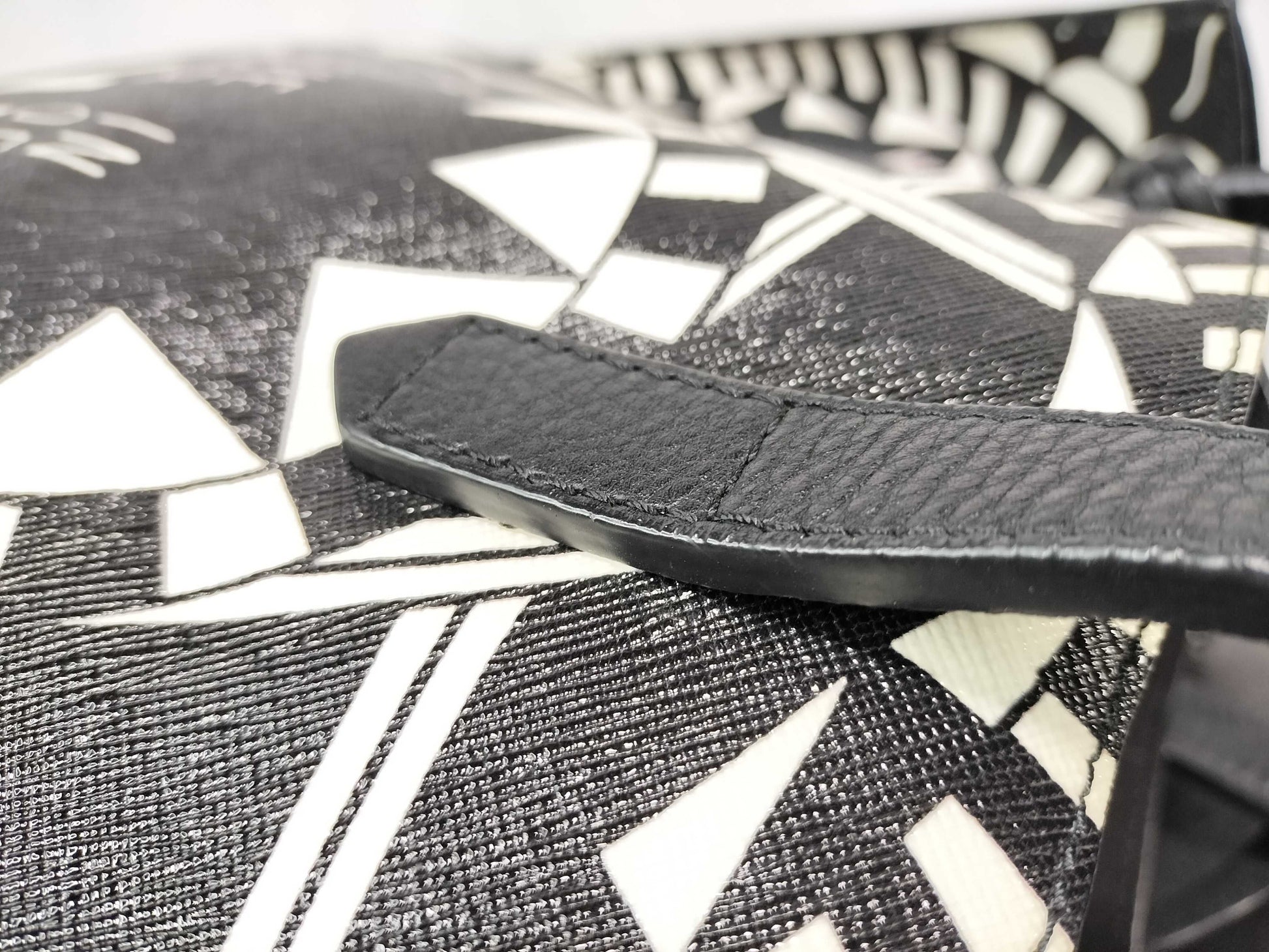 GIVENCHY Power of Love Tote Bag with Pouch