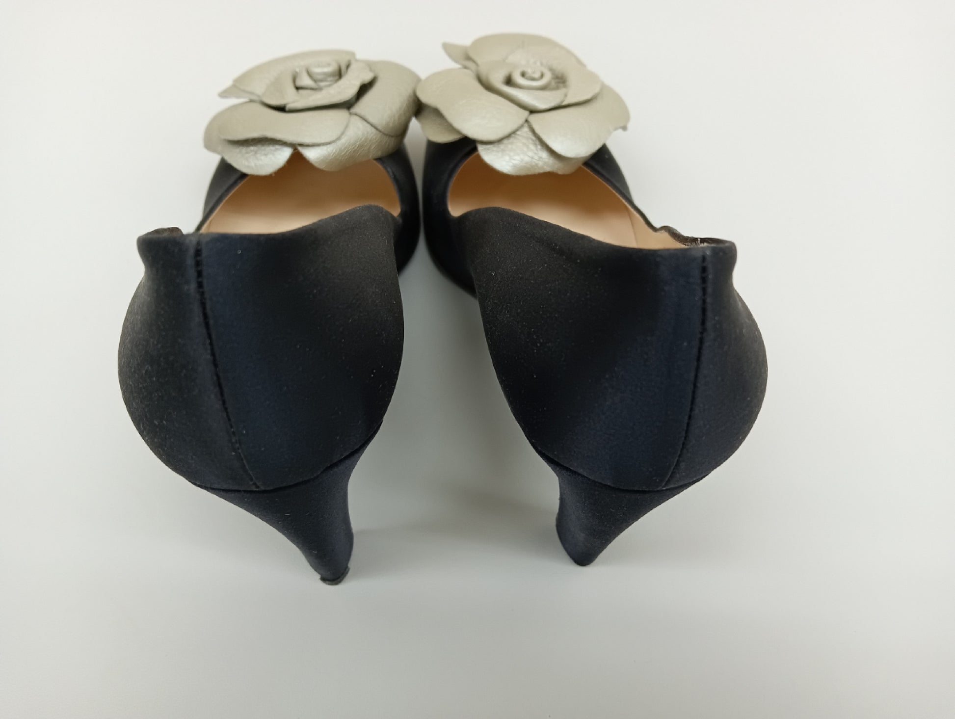 BOTTEGA VENETA Satin and Leather Pumps, Black, Size 36 1/2