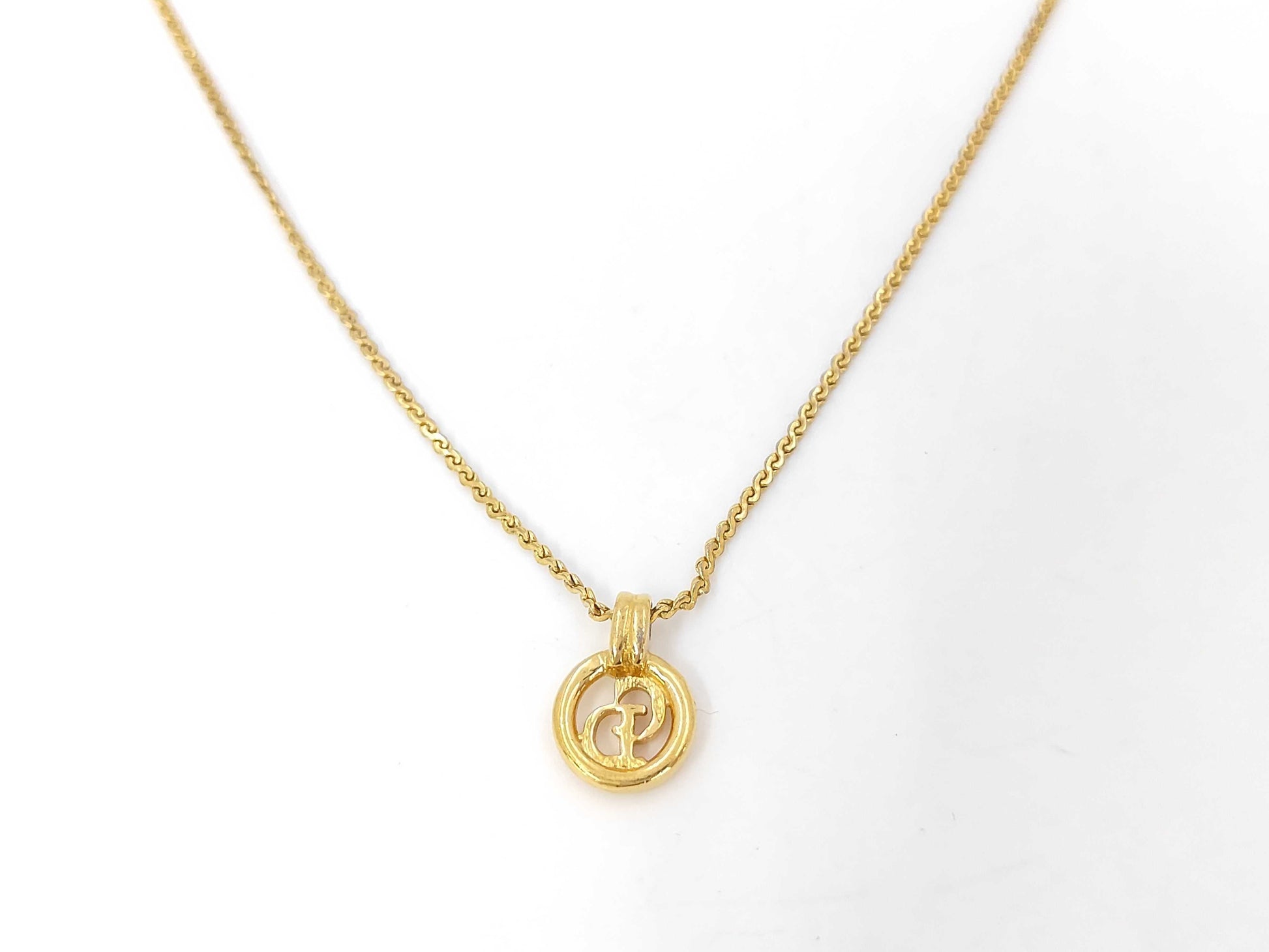 Dior CD logo circle necklace