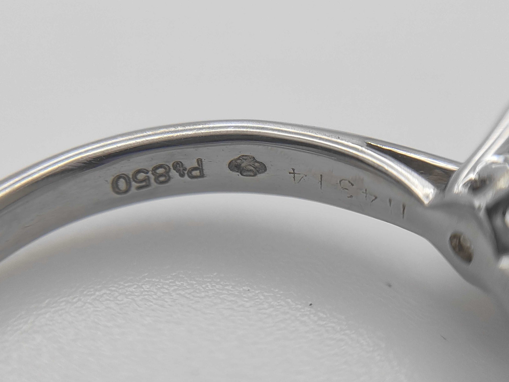 D1.06ct Pt850 5.1g Ring 