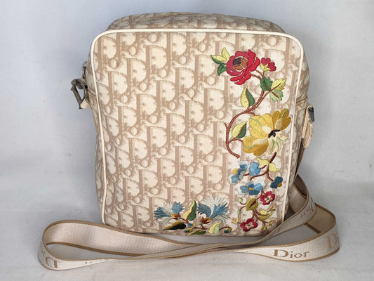 Dior Trotter Christian Dior Shoulder Bag Trotter Flower Embroidered Shoulder Bag