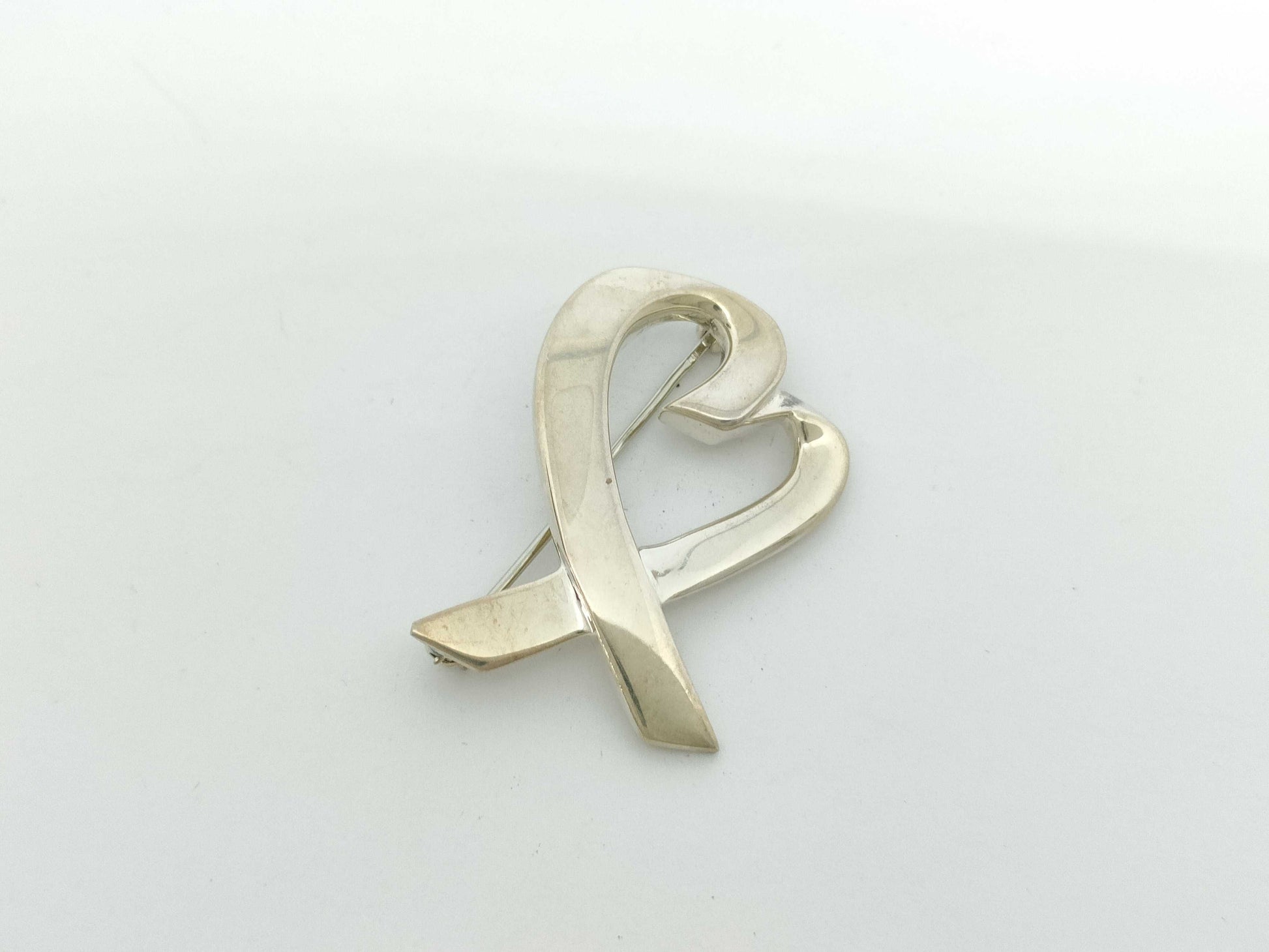 Tiffany & Co. Loving Heart Tiffany Brooch Loving Heart 925 Brooch