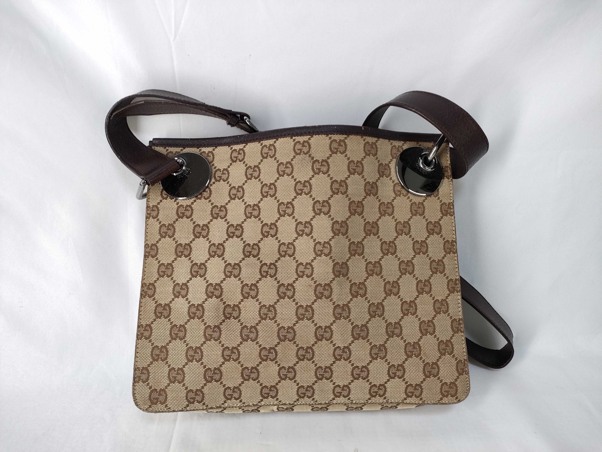 GUCCI GUCCI Shoulder Bag GG Canvas with Round Metal Fittings