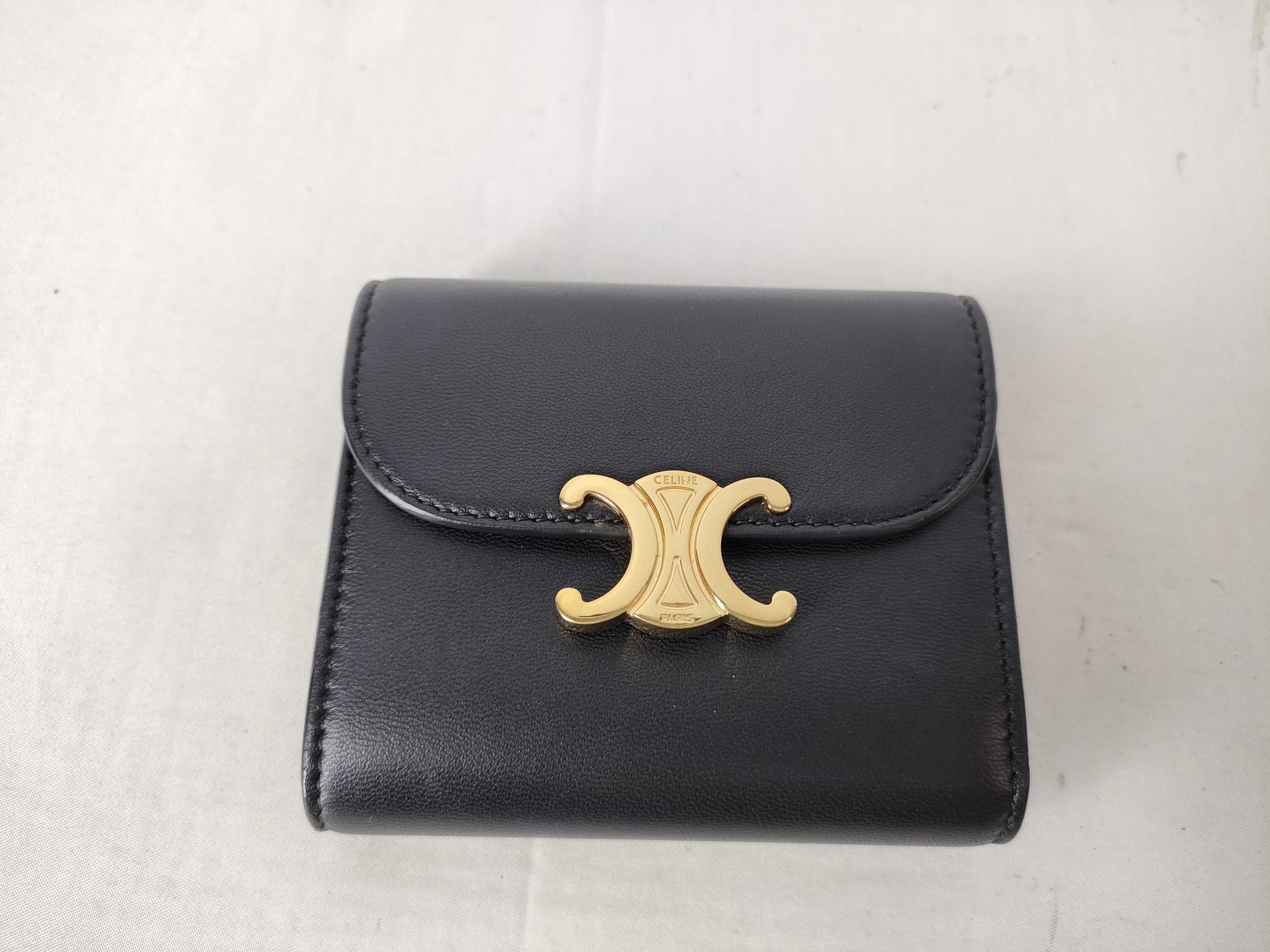 CELINE Triomphe Compact Wallet