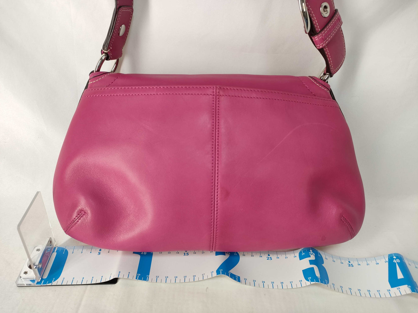 COACH COACH One-Shoulder Bag Leather Fuchsia Shoulder Bag