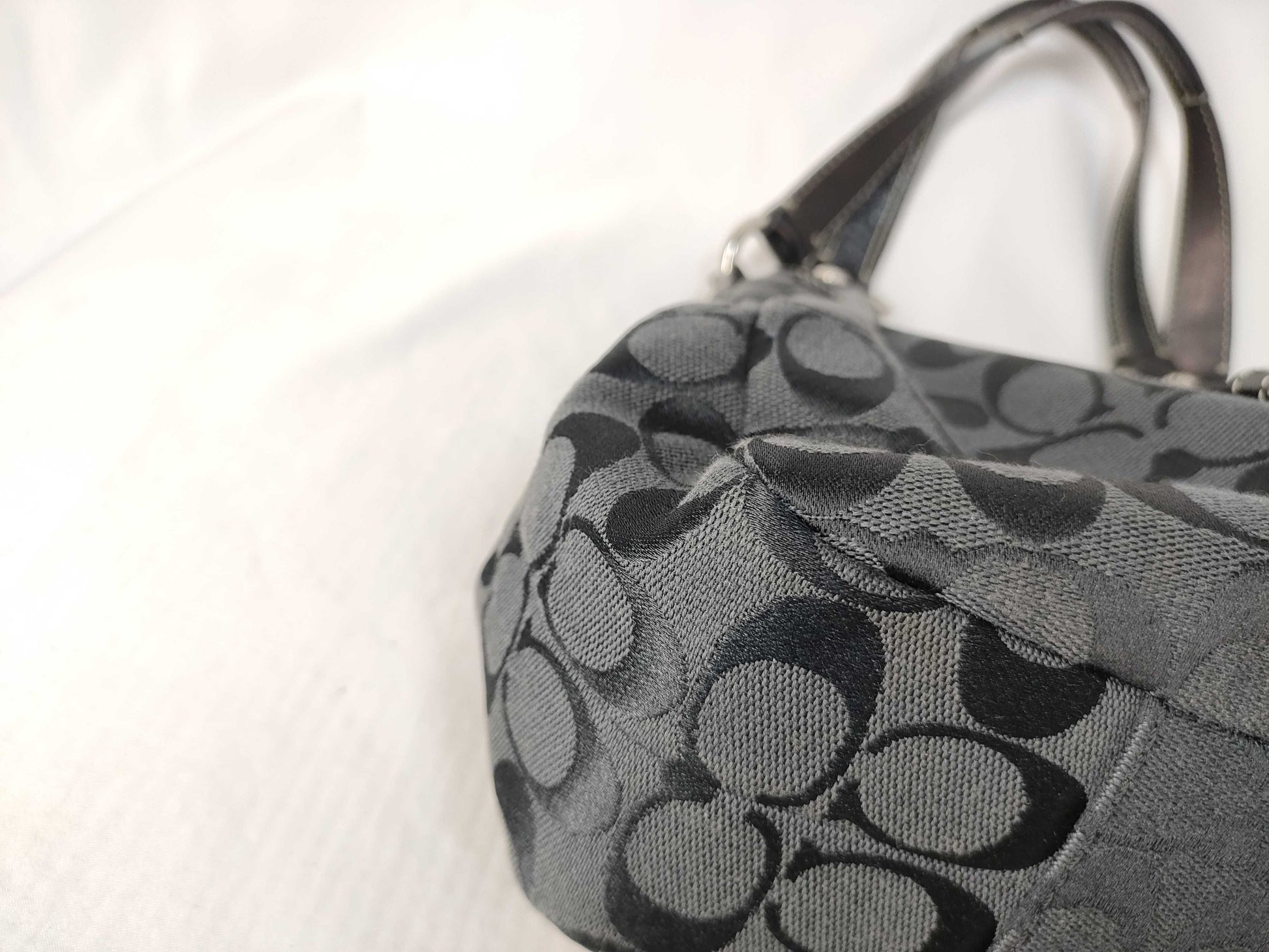 COACH Soho One-Shoulder Bag Signature F17094 Shoulder Bag