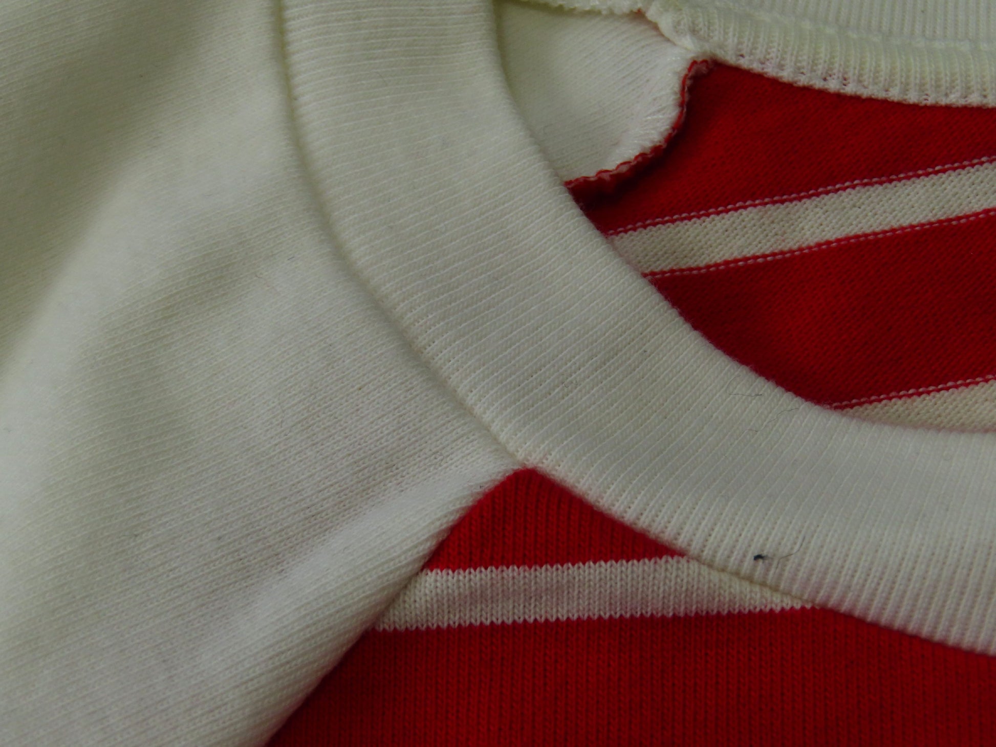 GUCCI Cotton T-Shirt, Size Small, Red and White, 624764, Border, Anchor Patch, Tagless