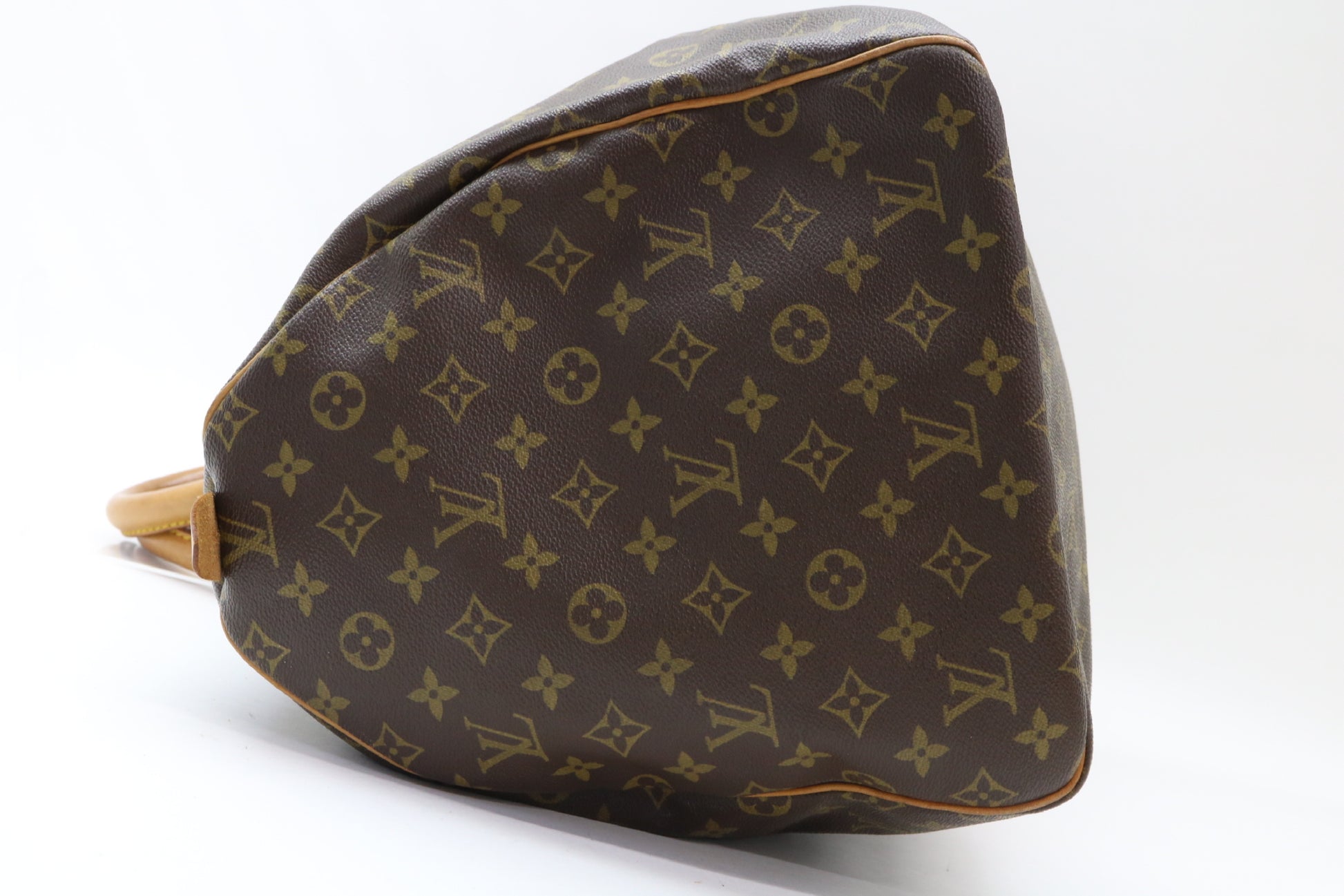 LOUIS VUITTON Monogram Keepall 60 Boston Bag