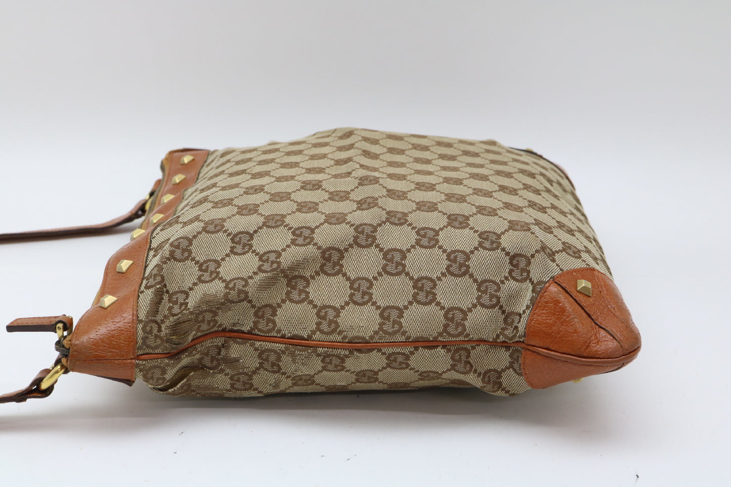 GUCCI GG Canvas Studs Shoulder Bag