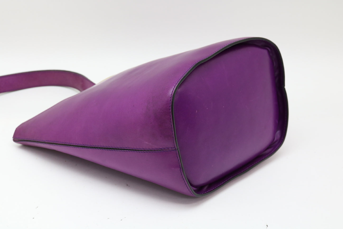 CELINE Circle Hardware Leather Shoulder Bag