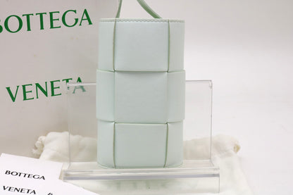 BOTTEGA VENETA Maxi Intrecciato Mini Cassette Body Bucket Shoulder Bag