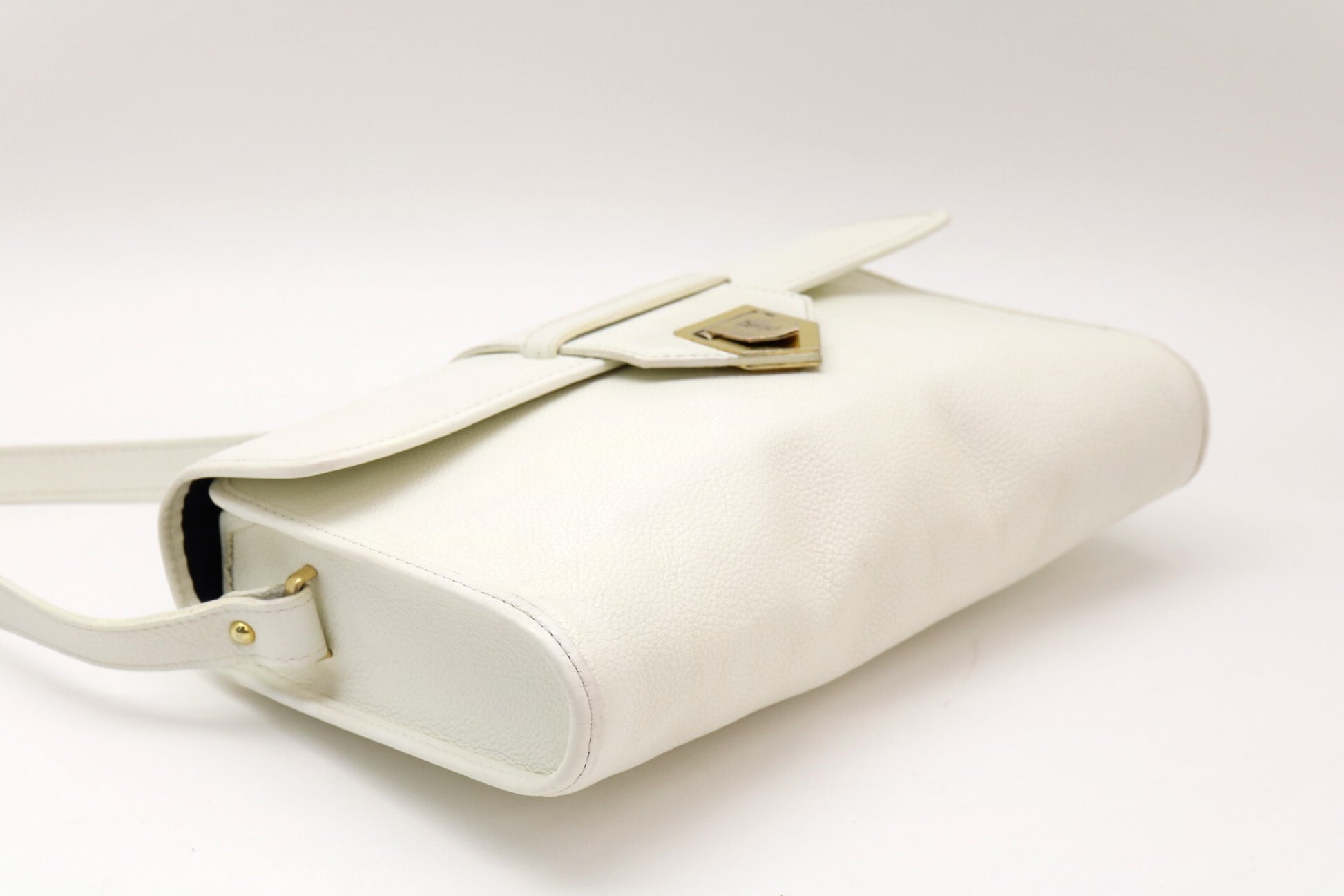 Yves Saint Laurent Cassandra Leather Shoulder Bag