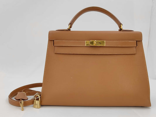 HERMES Kelly 32 Epson Gold 2-Way Handbag with W Engraving and ST Strap, Shoulder Bag