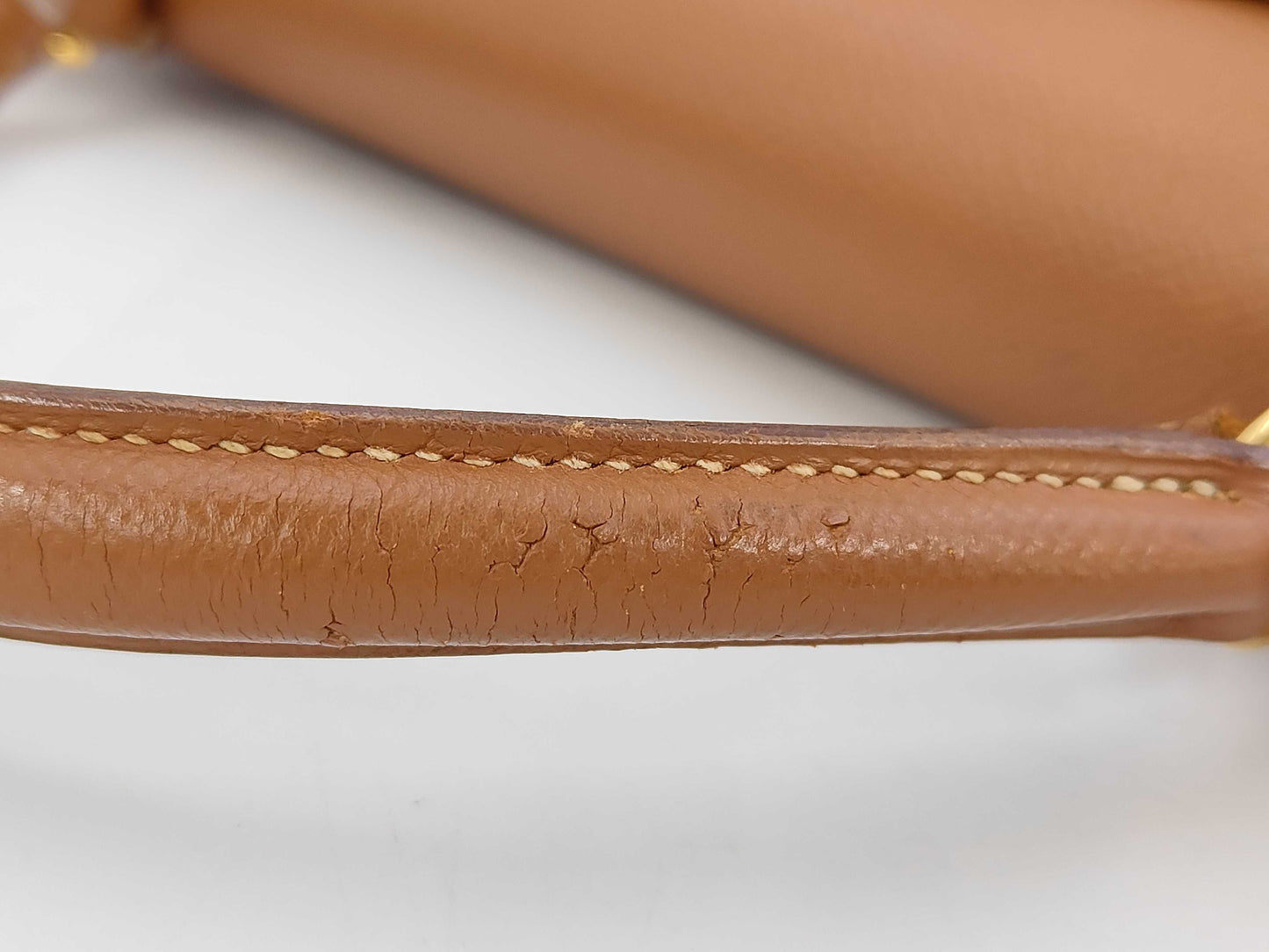 HERMES Kelly 32 Epson Gold 2-Way Handbag with W Engraving and ST Strap, Shoulder Bag