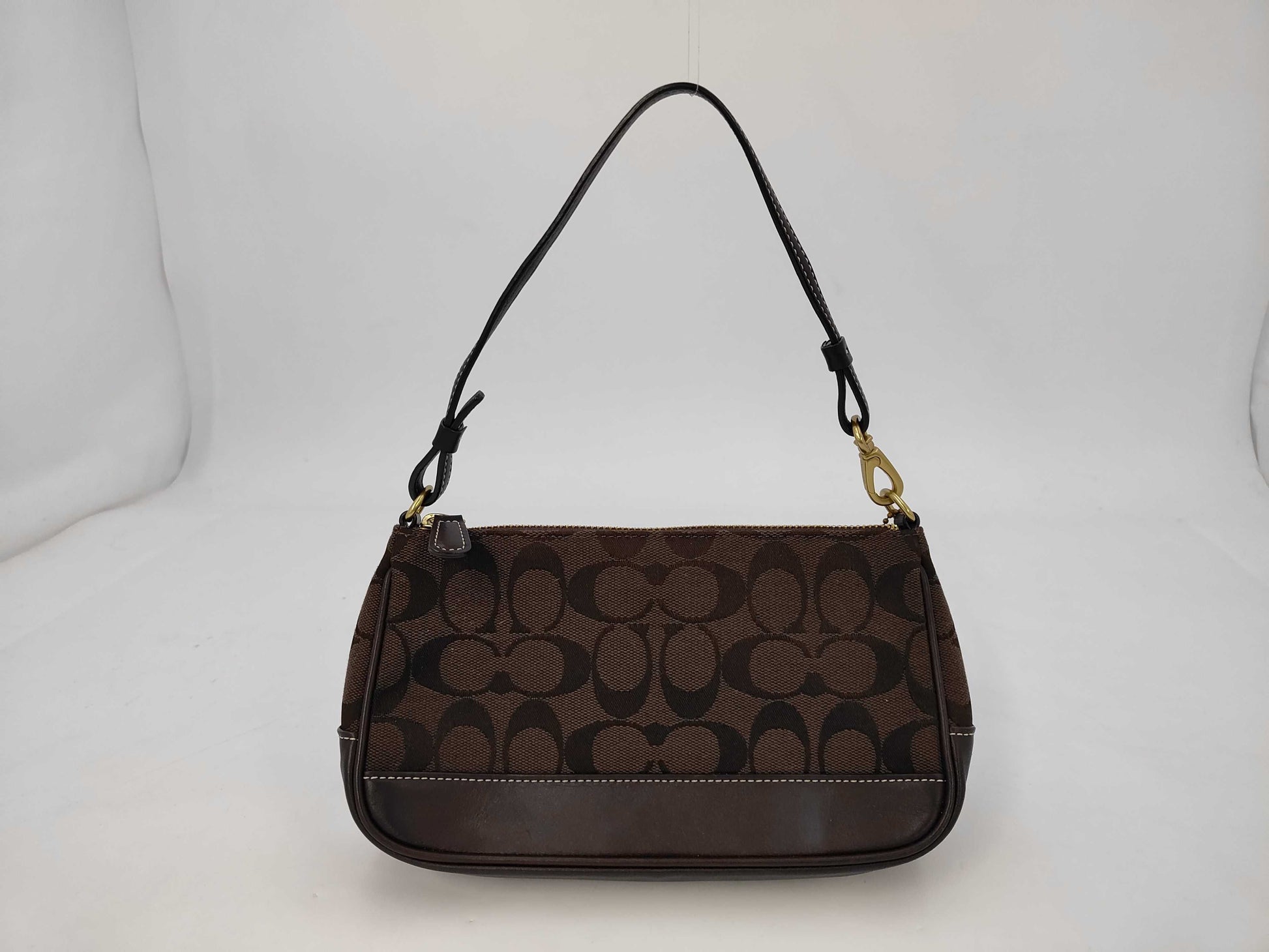 COACH Signature Pouch Pouch