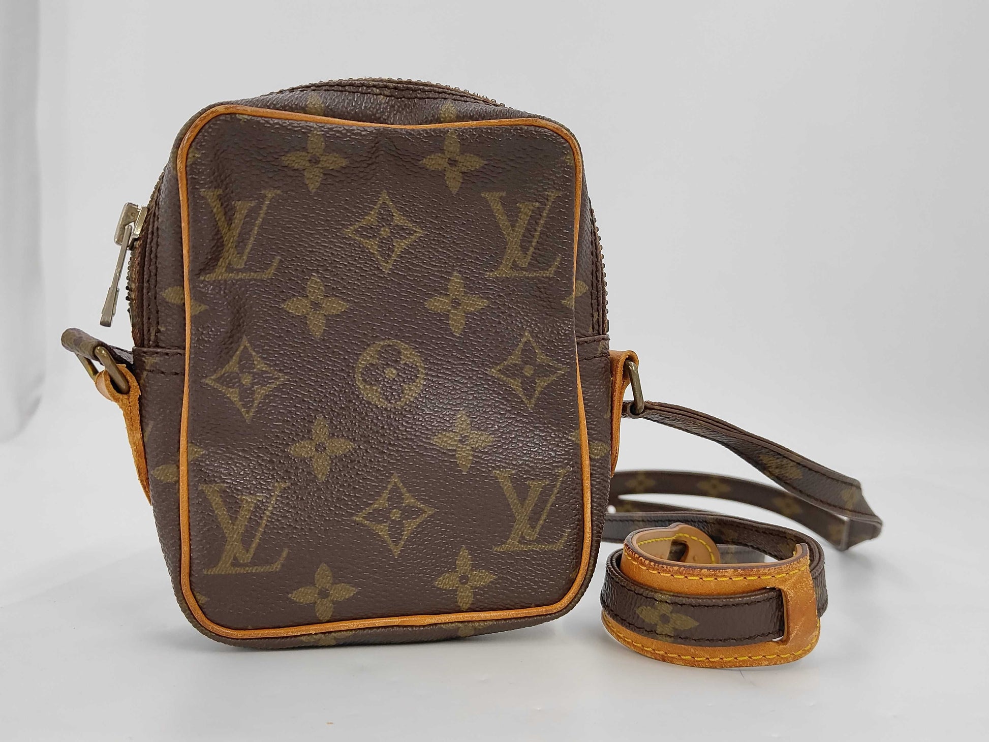 LOUIS VUITTON Monogram Old Danube Shoulder Bag