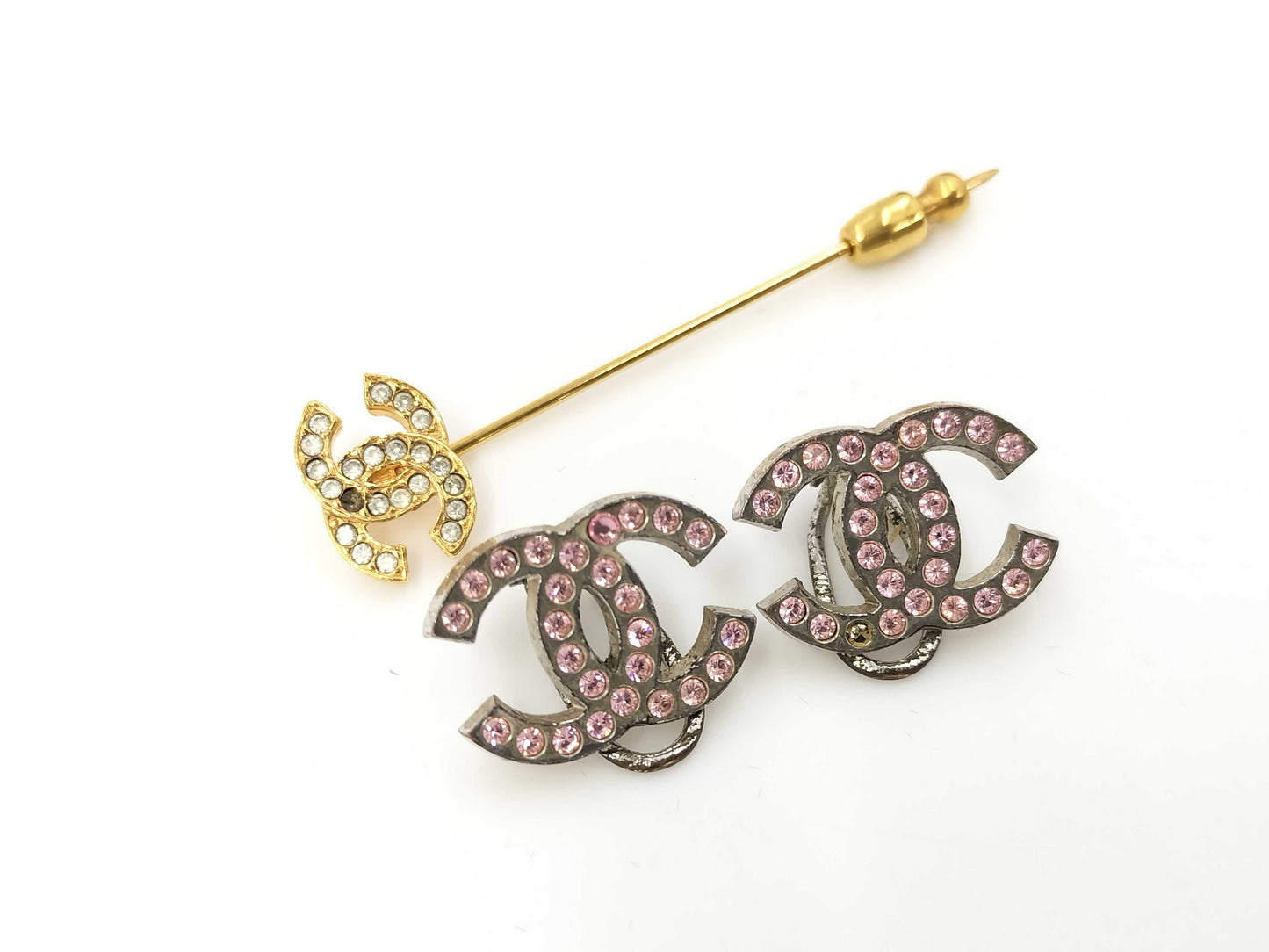 CHANEL Coco Mark Brooch and Earrings Set Accessories Collection Accessories Collection 