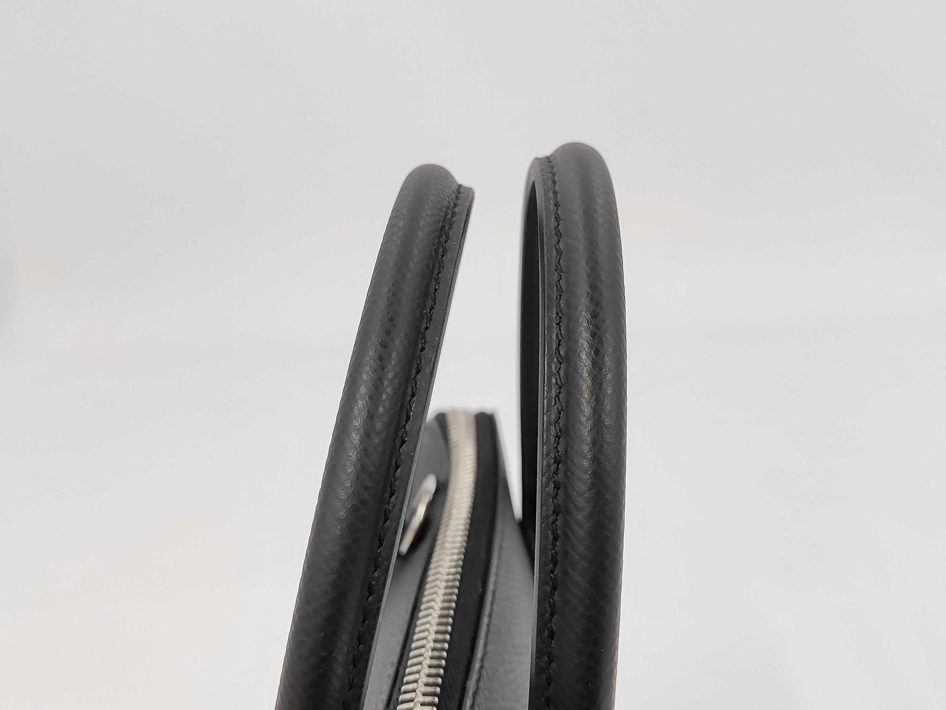 HERMES Bolide 1923 25 Epson Black Handbag with Silver Hardware and K Stamp