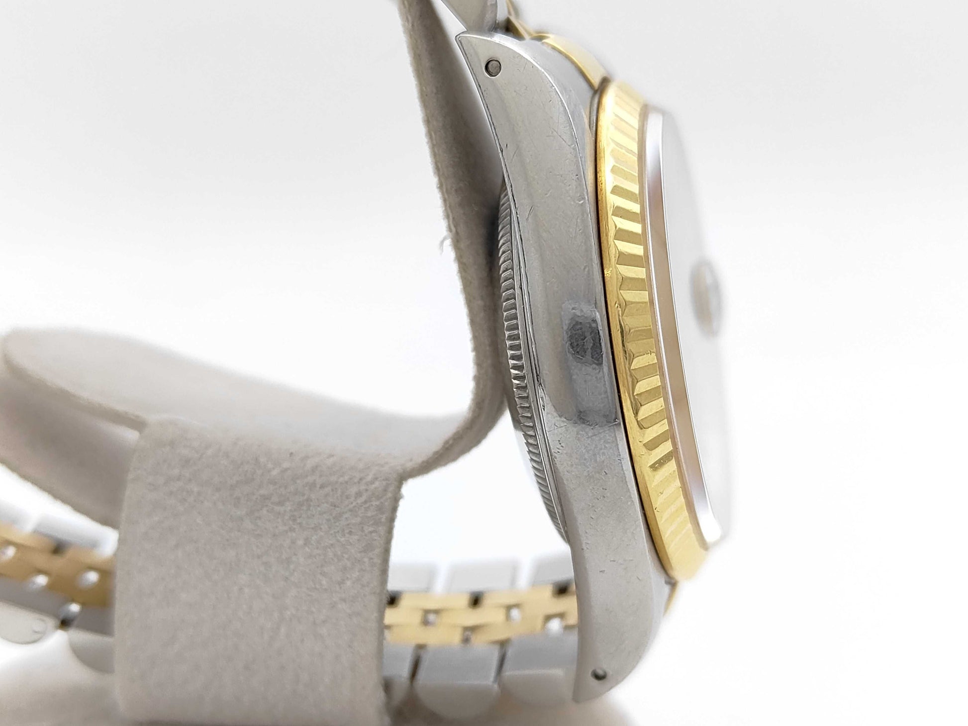 ROLEX 16233G X875862 Champagne Dial Jubilee Bracelet Boys' Watch