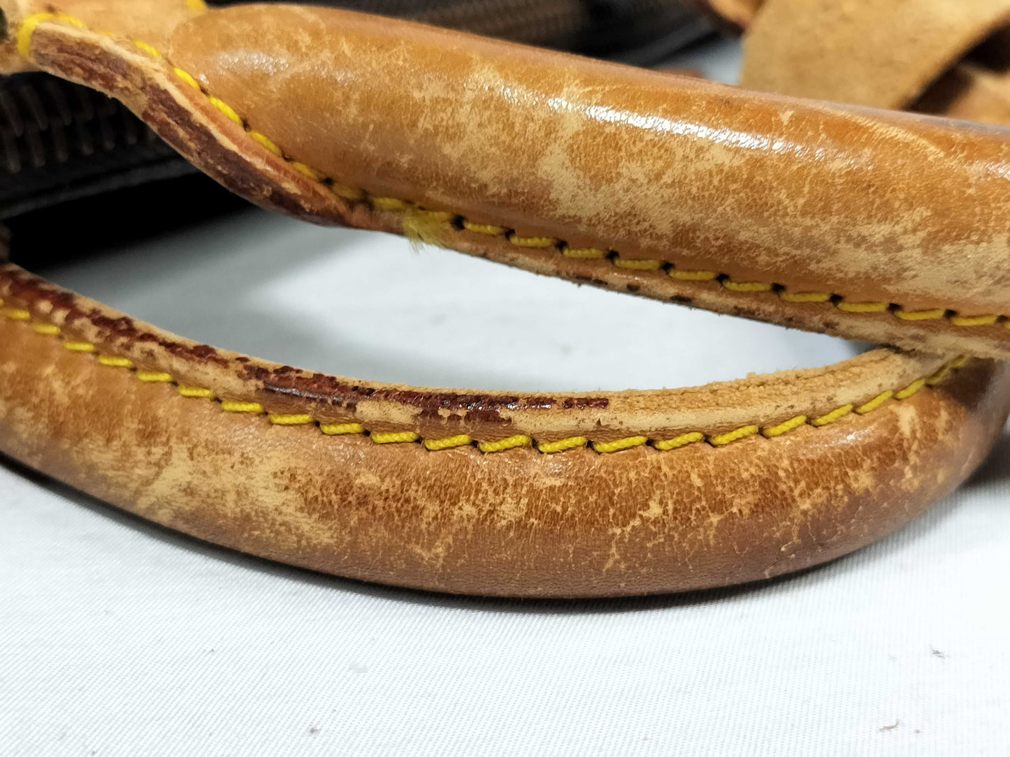 LOUIS VUITTON Monogram Louis Vuitton Monogram Keepall 45 Boston Bag