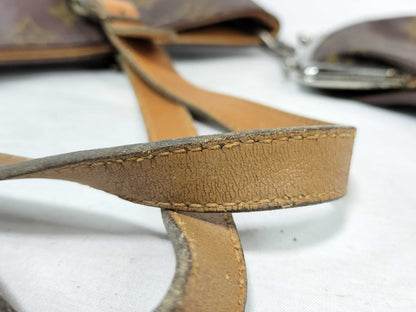 LOUIS VUITTON Monogram Bucket USA Limited Edition Tote Bag