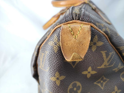 LOUIS VUITTON Monogram Louis Vuitton Monogram Speedy 40 Boston Bag