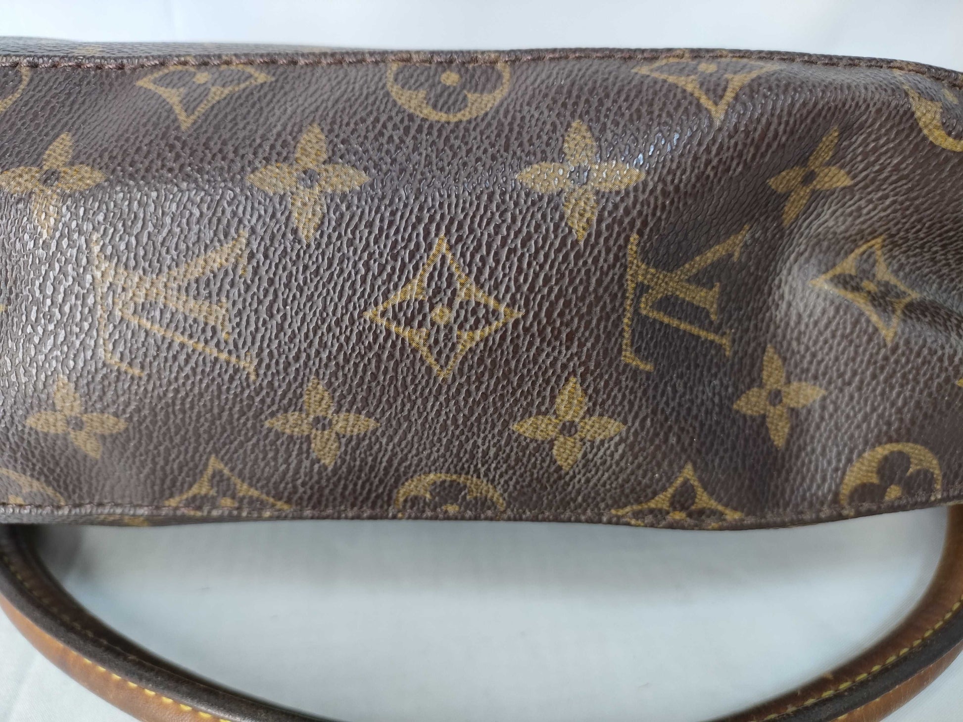 LOUIS VUITTON Monogram Mini Looping Handbag