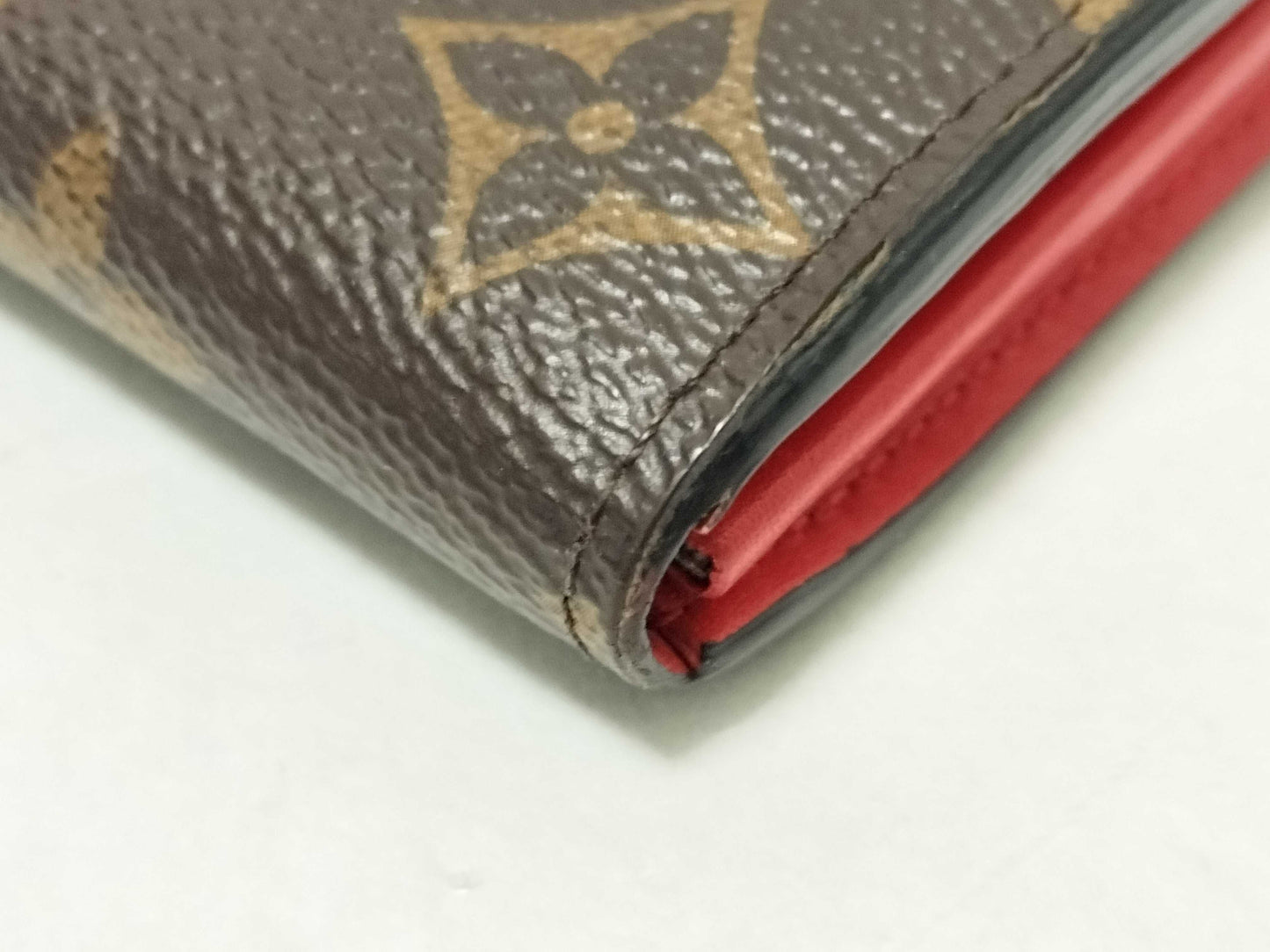 LOUIS VUITTON Monogram Portefeuille Tullie Wallet