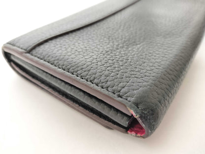 LOUIS VUITTON Monogram Portefeuille Capucines Wallet