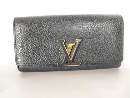 LOUIS VUITTON Monogram Portefeuille Capucines Wallet