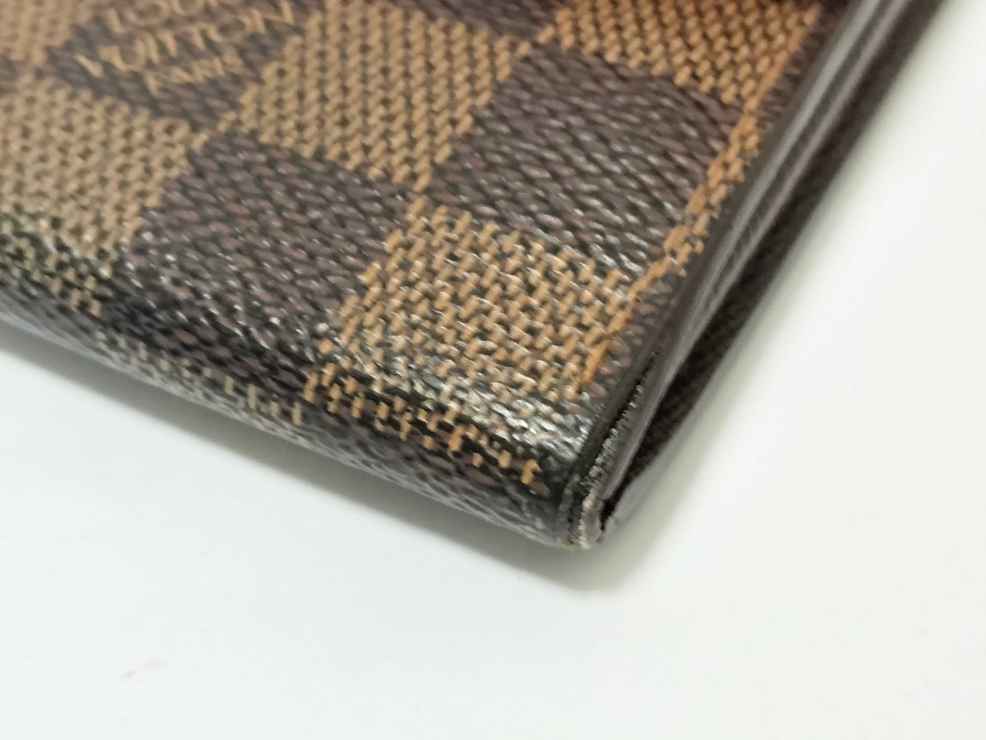 LOUIS VUITTON Damier Alma Portefeuille Sarah Wallet