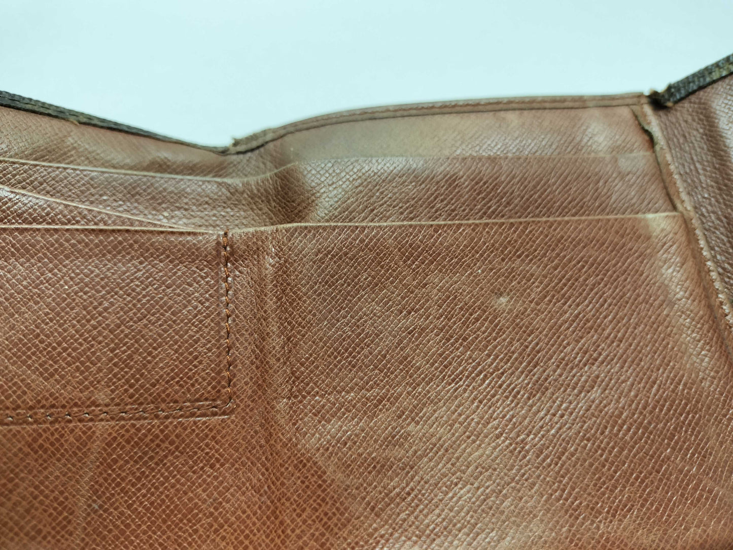 LOUIS VUITTON Monogram Louis Vuitton Monogram Wallet, Key Case, and 4 Other Items Set