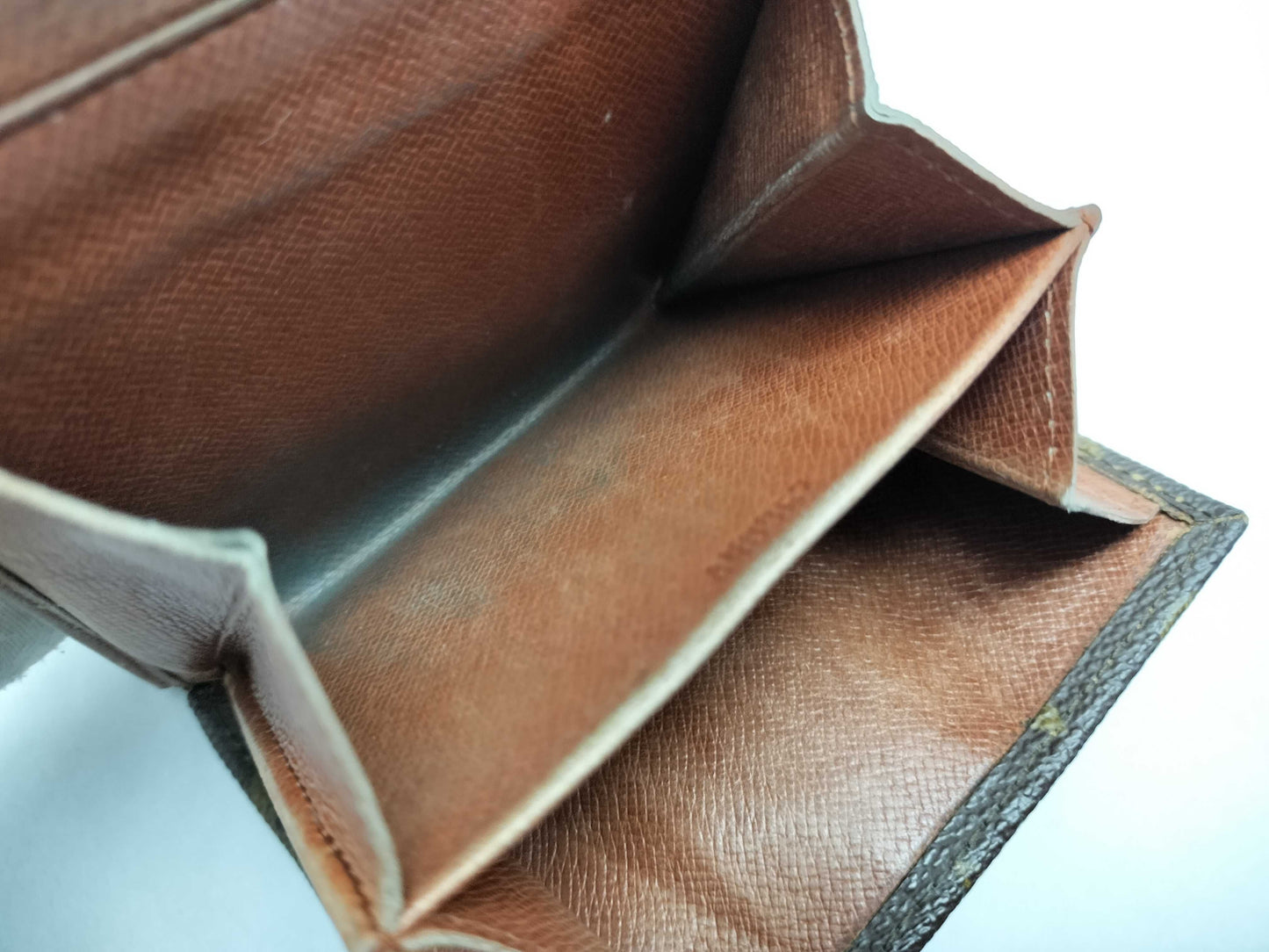 LOUIS VUITTON Monogram Louis Vuitton Monogram Wallet, Key Case, and 4 Other Items Set