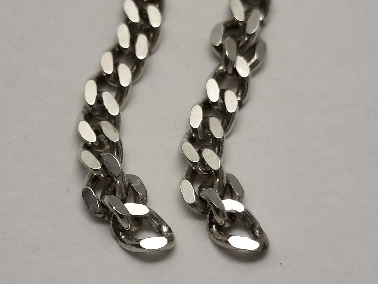 GUCCI 5-piece set including top, earrings, and pendant top