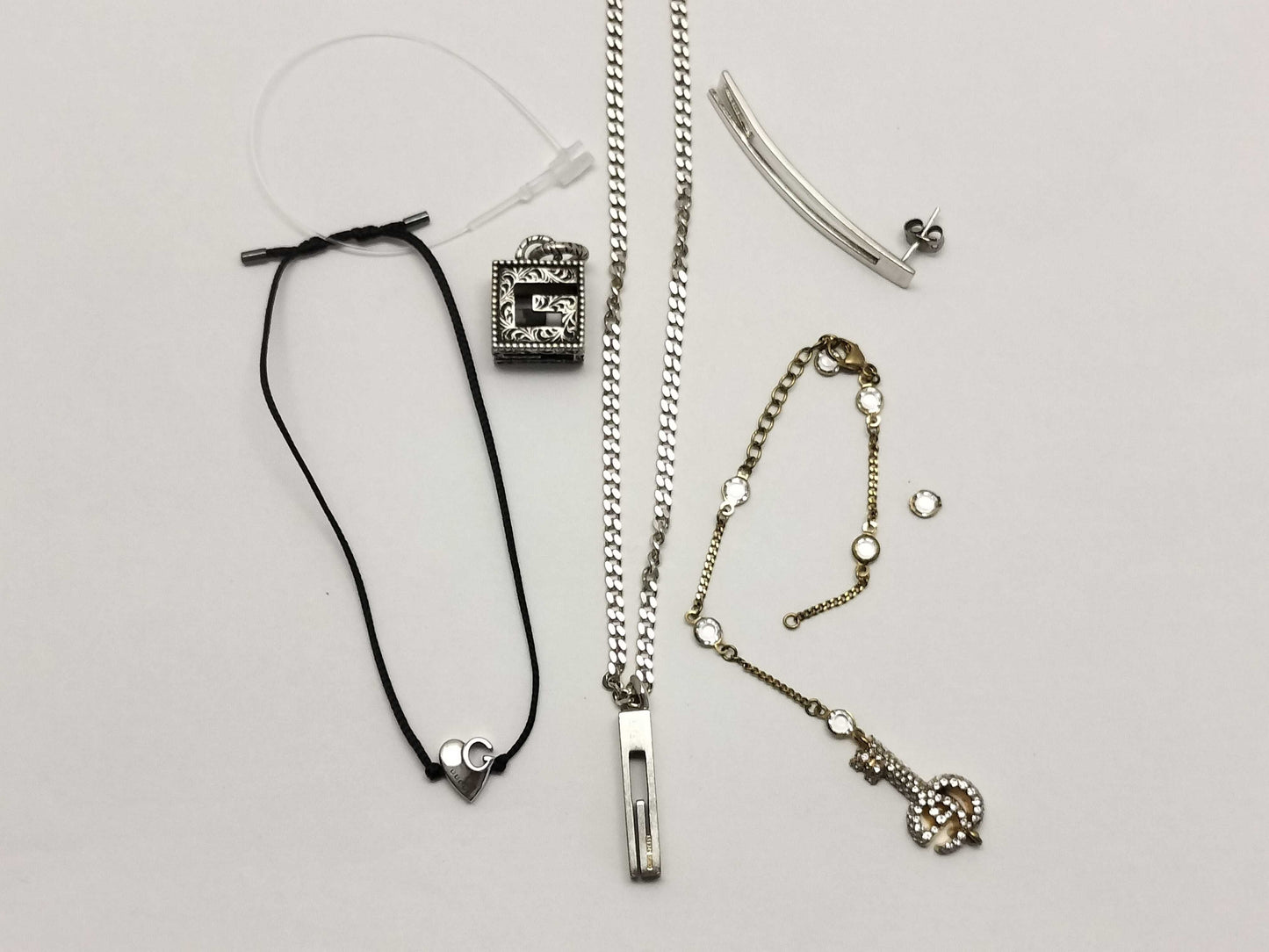 GUCCI 5-piece set including top, earrings, and pendant top