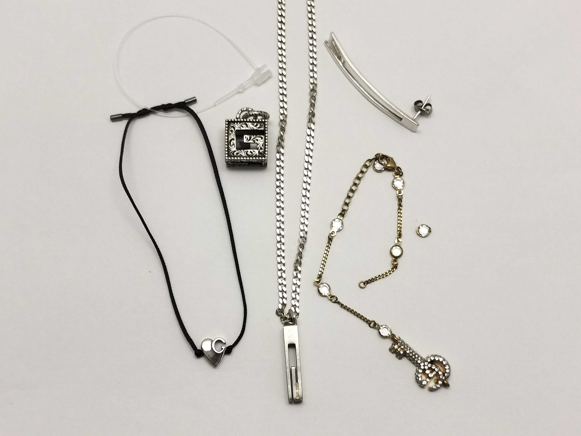 GUCCI 5-piece set including top, earrings, and pendant top