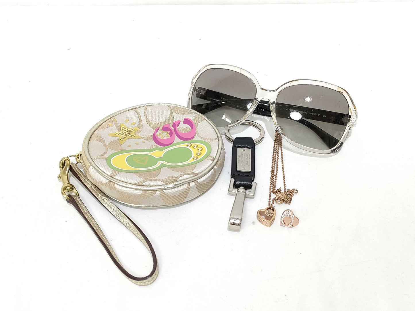  COACH Coach coin case necklace, sunglasses, and other 5-piece set Other accessories