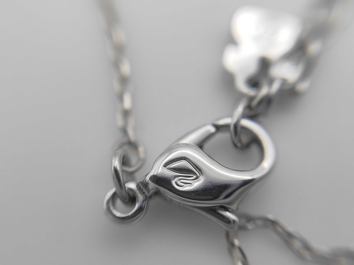 SWAROVSKI Rhinestone Bracelet, Metal, 2.7g, 20cm, Box Included.