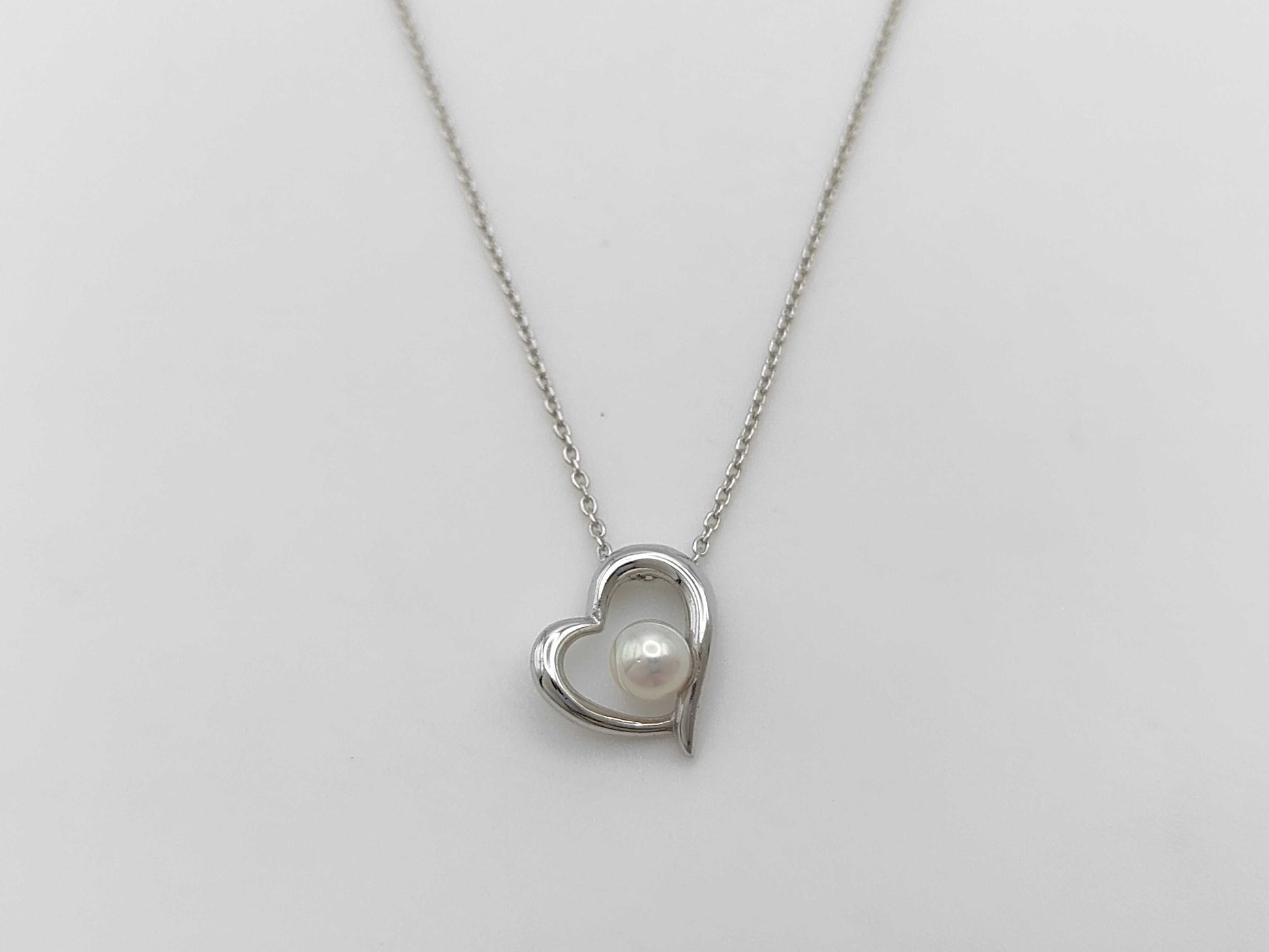 TASAKI Pearl Necklace, 4.7mm Diameter, Sterling Silver, 2.4g 