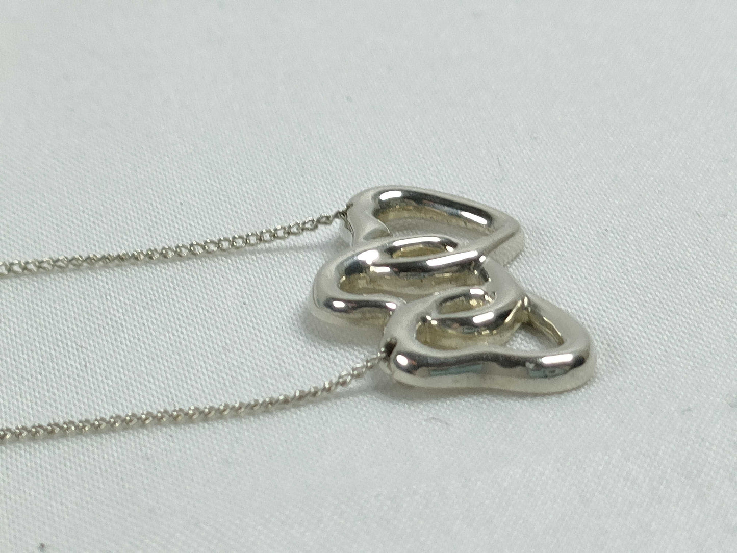 Tiffany & Co. Triple Heart Necklace, SV925, 3.8g, 42cm