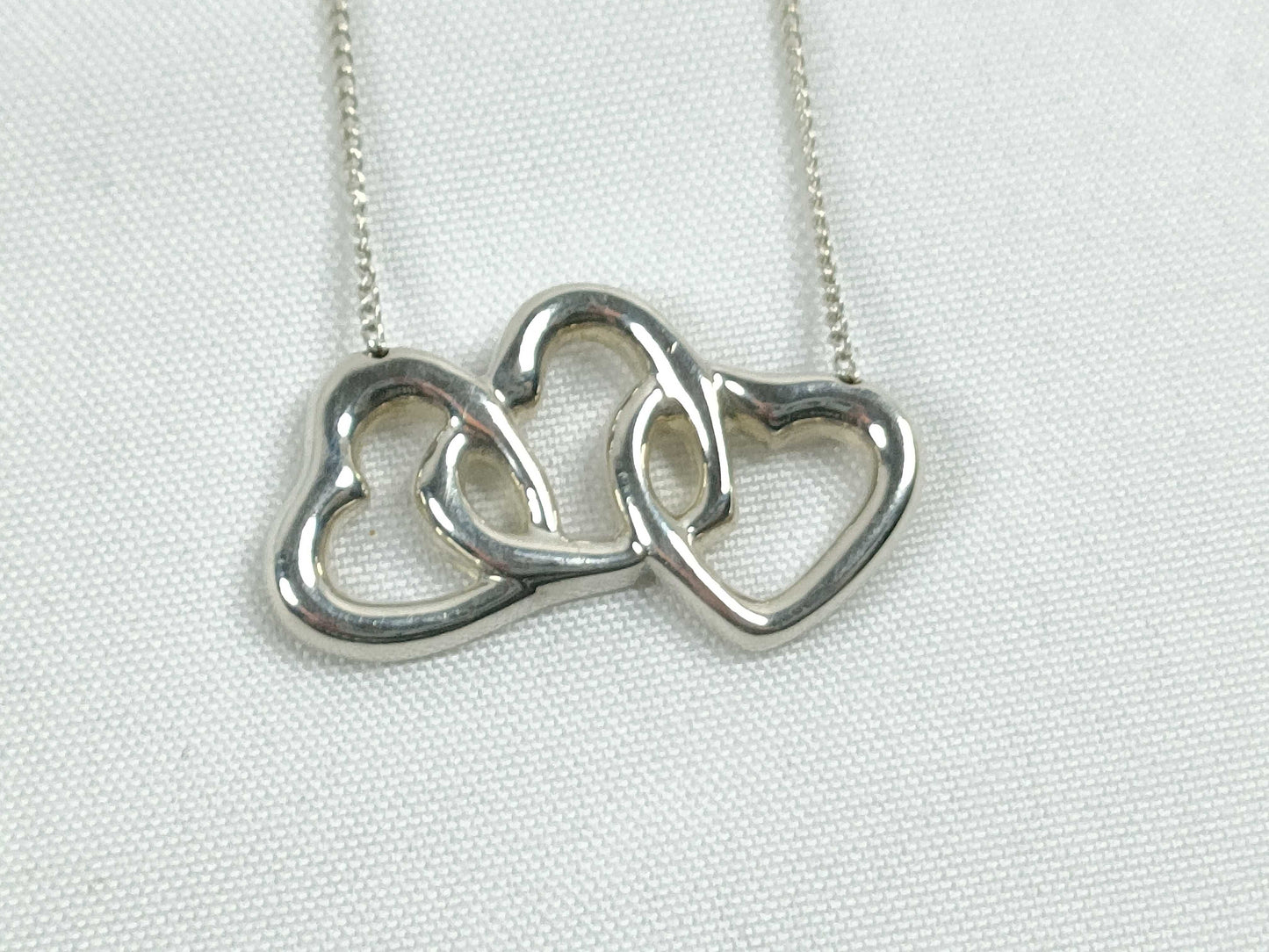 Tiffany & Co. Triple Heart Necklace, SV925, 3.8g, 42cm